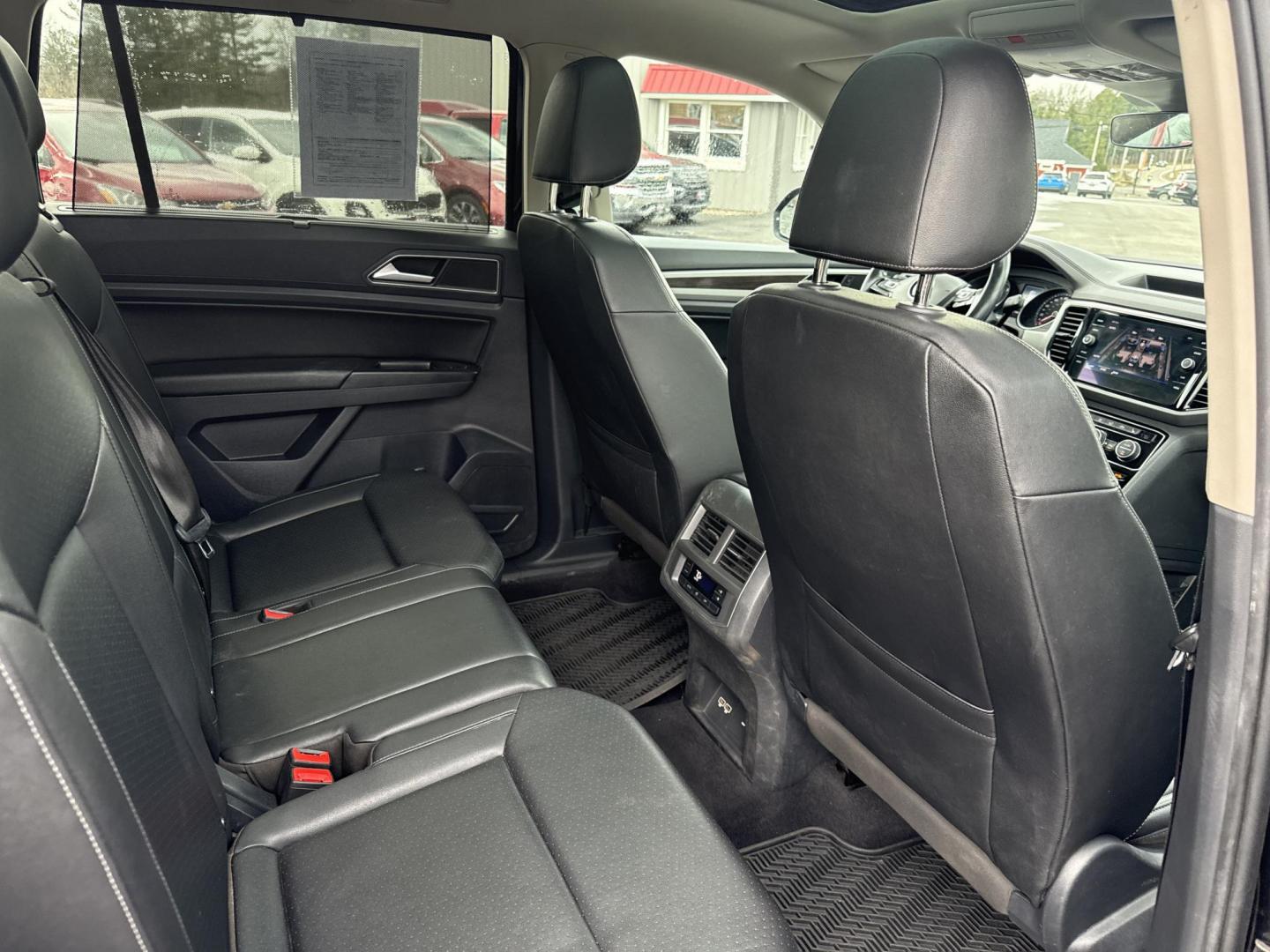 2018 Black /Black Volkswagen Atlas V6 SEL AWD (1V2MR2CA1JC) with an 3.6L V6 DOHC 24V engine, Automatic transmission, located at 11115 Chardon Rd. , Chardon, OH, 44024, (440) 214-9705, 41.580246, -81.241943 - 2018 Volkswagen Atlas SEL AWD – Spacious 3-Row Family SUV Loaded with Premium Features and All-Weather Confidence! This 2018 Volkswagen Atlas SEL AWD is the ultimate family adventure machine that combines massive space, upscale comfort, and smart tech! Powered by the smooth, powerful 3.6L VR6 eng - Photo#40