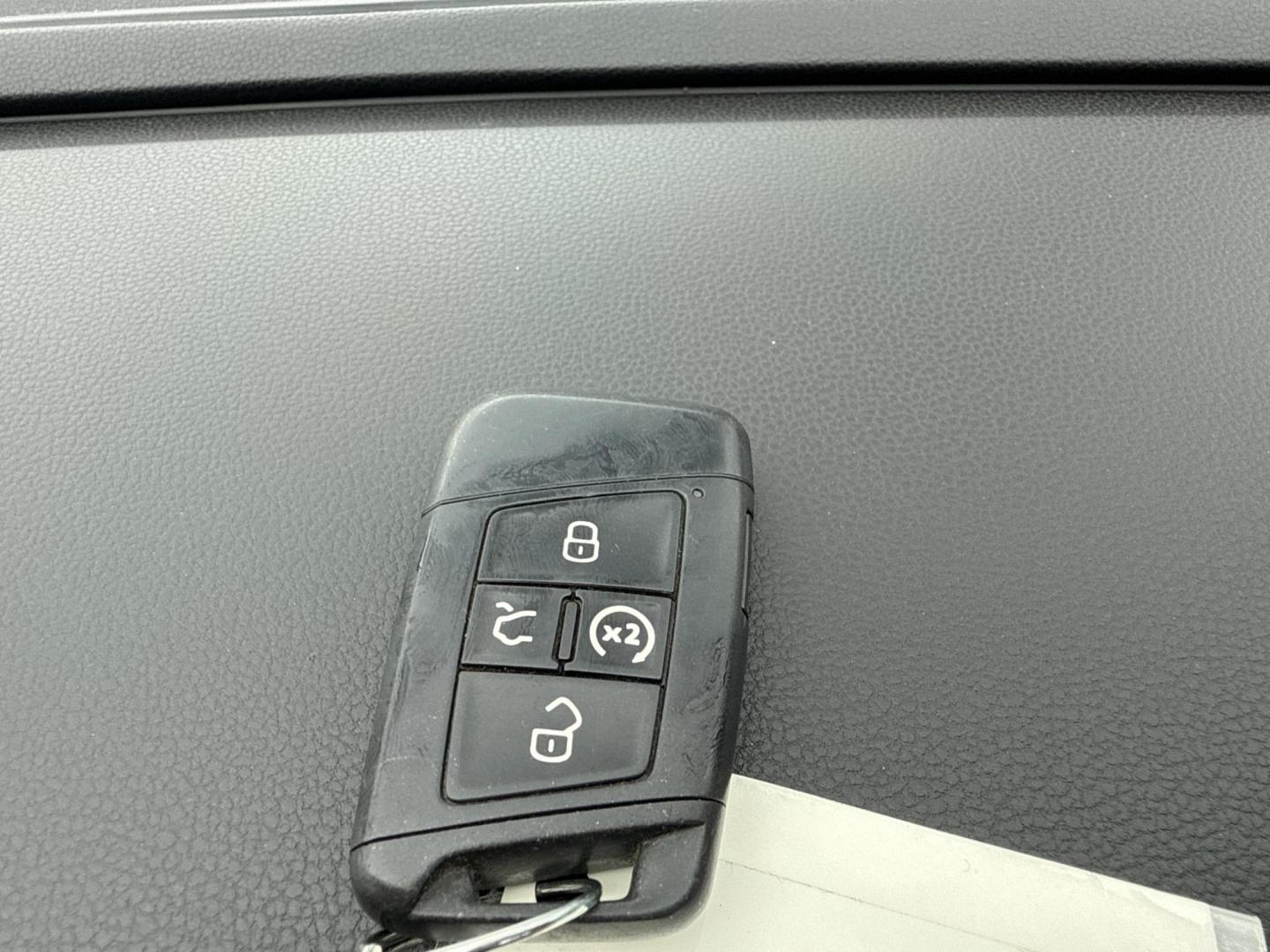 2018 Black /Black Volkswagen Atlas V6 SEL AWD (1V2MR2CA1JC) with an 3.6L V6 DOHC 24V engine, Automatic transmission, located at 11115 Chardon Rd. , Chardon, OH, 44024, (440) 214-9705, 41.580246, -81.241943 - 2018 Volkswagen Atlas SEL AWD – Spacious 3-Row Family SUV Loaded with Premium Features and All-Weather Confidence! This 2018 Volkswagen Atlas SEL AWD is the ultimate family adventure machine that combines massive space, upscale comfort, and smart tech! Powered by the smooth, powerful 3.6L VR6 eng - Photo#46