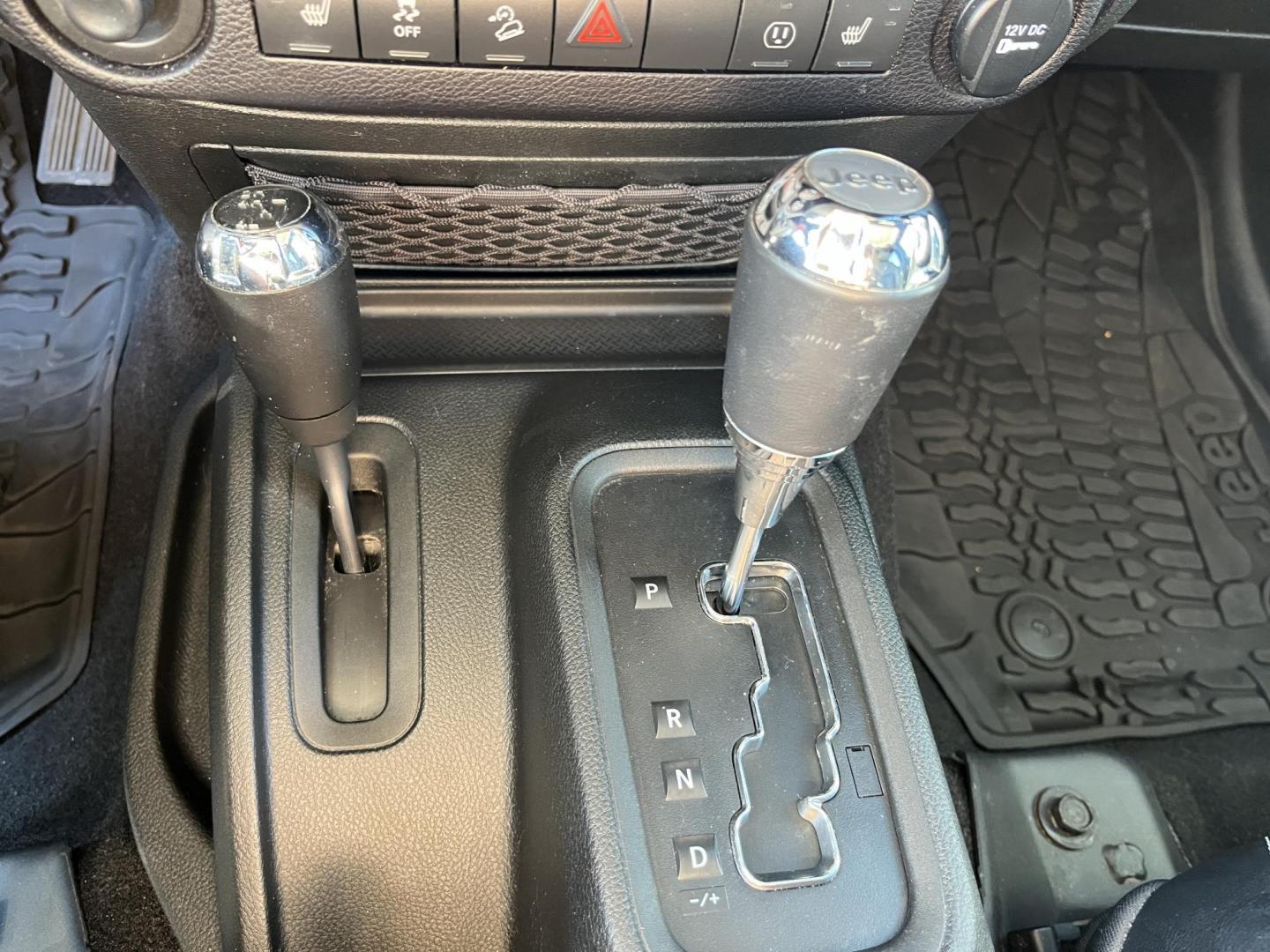 2017 Gray /Black Jeep Wrangler Unlimited Sahara 4WD (1C4BJWEG8HL) with an 3.6L V6 DOHC 24V engine, Automatic transmission, located at 11115 Chardon Rd. , Chardon, OH, 44024, (440) 214-9705, 41.580246, -81.241943 - 2017 Jeep Wrangler Unlimited Chief Edition 4WD – Special-Edition Icon with Premium Touches and True Off-Road DNA! This 2017 Jeep Wrangler Unlimited Chief Edition 4WD is a standout collector's gem that blends classic Jeep toughness with exclusive style upgrades! Powered by the reliable 3.6L Pentas - Photo#23