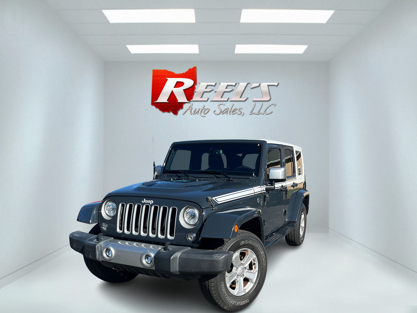 photo of 2017 Jeep Wrangler Unlimited Chief Edition 4WD