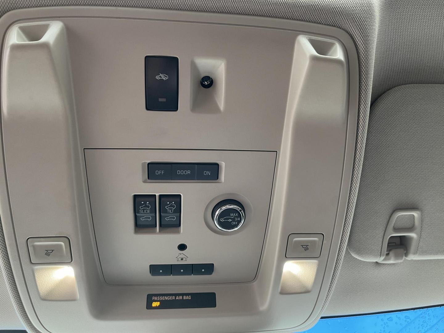 2019 White /Gray GMC Yukon XL Denali 4WD (1GKS2HKJ6KR) with an 6.2L V8 OHV 16V engine, Automatic transmission, located at 11115 Chardon Rd. , Chardon, OH, 44024, (440) 214-9705, 41.580246, -81.241943 - 2019 GMC Yukon XL Denali 4WD – Ultimate Full-Size Luxury Beast with Massive Power and Every Premium Feature Loaded! This 2019 GMC Yukon XL Denali 4WD is the king of family haulers and towing machines – massive space, insane capability, and top-shelf luxury from front to back! Under the hood roa - Photo#39