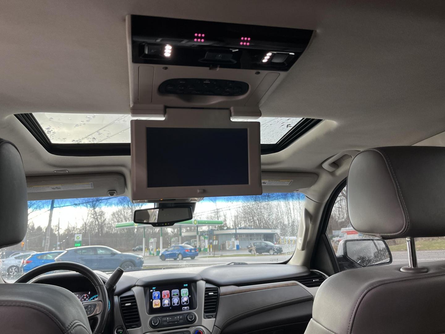 2019 White /Gray GMC Yukon XL Denali 4WD (1GKS2HKJ6KR) with an 6.2L V8 OHV 16V engine, Automatic transmission, located at 11115 Chardon Rd. , Chardon, OH, 44024, (440) 214-9705, 41.580246, -81.241943 - 2019 GMC Yukon XL Denali 4WD – Ultimate Full-Size Luxury Beast with Massive Power and Every Premium Feature Loaded! This 2019 GMC Yukon XL Denali 4WD is the king of family haulers and towing machines – massive space, insane capability, and top-shelf luxury from front to back! Under the hood roa - Photo#44