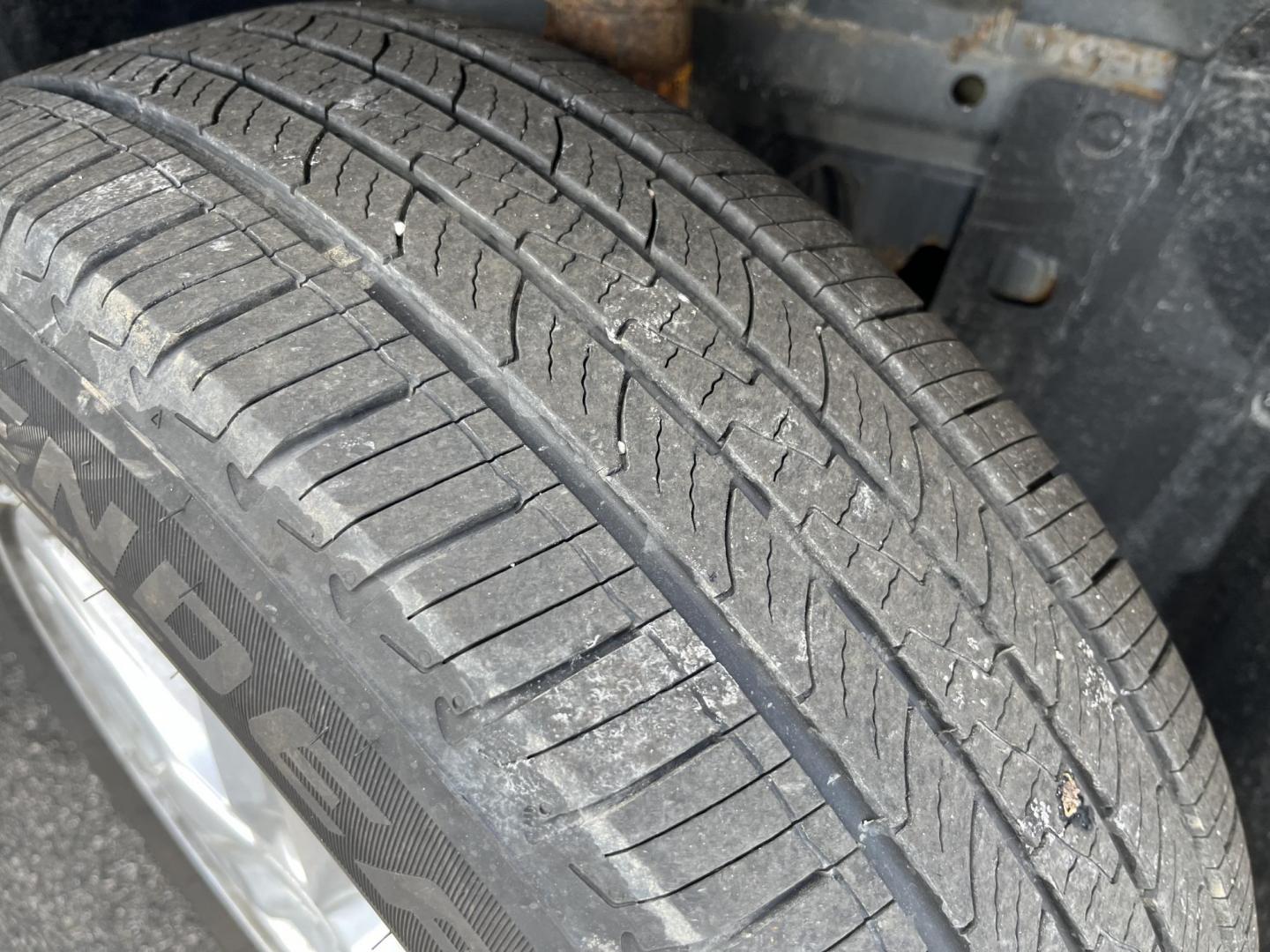 2018 Blue /Black Chevrolet Trax LT AWD (3GNCJPSB3JL) with an 1.4L I4 DOHC 16V TURBO engine, Automatic transmission, located at 547 E. Main St., Orwell, OH, 44076, (440) 437-5893, 41.535435, -80.847855 - 2018 Chevrolet Trax LT AWD – Compact Turbo Crossover with All-Weather Grip, Smart Features, and Great Efficiency! This sharp 2018 Chevrolet Trax LT AWD is the perfect everyday SUV that’s easy to park, fun to drive, and ready for Ohio’s changing weather! Powered by a peppy 1.4L I4 EcoTec turbo - Photo#3