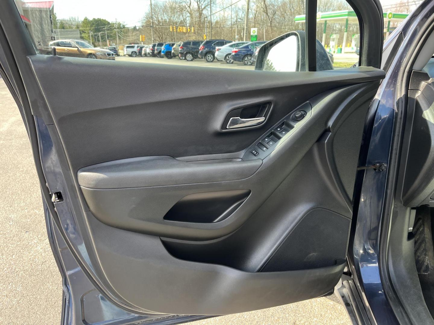 2018 Blue /Black Chevrolet Trax LT AWD (3GNCJPSB3JL) with an 1.4L I4 DOHC 16V TURBO engine, Automatic transmission, located at 547 E. Main St., Orwell, OH, 44076, (440) 437-5893, 41.535435, -80.847855 - 2018 Chevrolet Trax LT AWD – Compact Turbo Crossover with All-Weather Grip, Smart Features, and Great Efficiency! This sharp 2018 Chevrolet Trax LT AWD is the perfect everyday SUV that’s easy to park, fun to drive, and ready for Ohio’s changing weather! Powered by a peppy 1.4L I4 EcoTec turbo - Photo#15