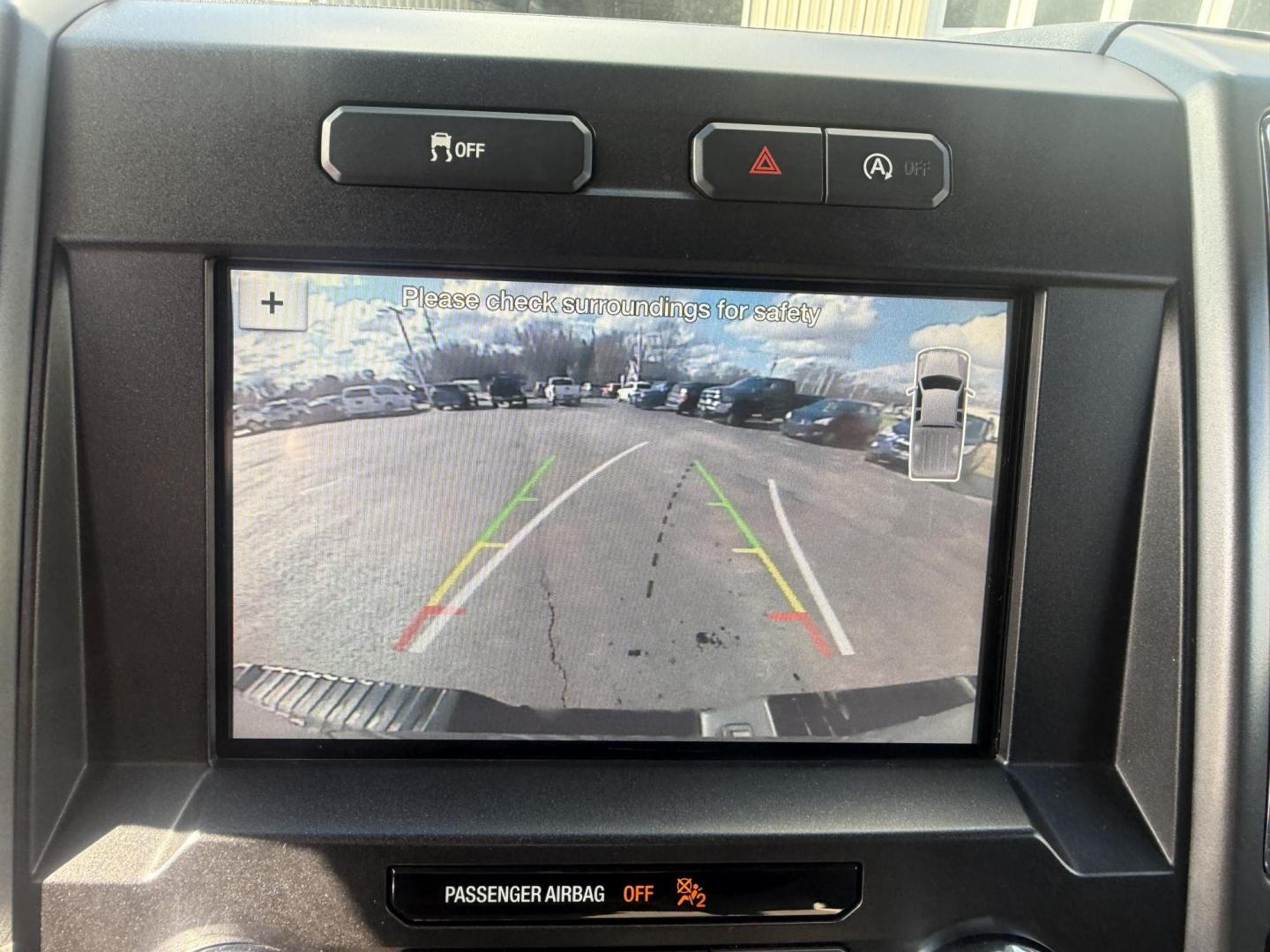 2018 Silver /Black Ford F-150 XLT SuperCrew 5.5-ft. Bed 4WD (1FTEW1EP9JF) with an 2.7L V6 DOHC 24V TWIN TURBO engine, Automatic transmission, located at 547 E. Main St., Orwell, OH, 44076, (440) 437-5893, 41.535435, -80.847855 - 2018 Ford F-150 XLT Crew Cab 4WD – Twin-Turbo Power, Serious Towing, and Loaded with Everyday Comfort! This 2018 Ford F-150 XLT Crew Cab is the perfect workhorse and family truck rolled into one – tough, capable, and packed with the features you need! Powered by the impressive 2.7L Twin-Turbo E - Photo#20