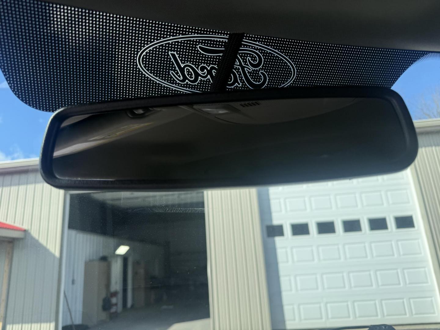 2018 Silver /Black Ford F-150 XLT SuperCrew 5.5-ft. Bed 4WD (1FTEW1EP9JF) with an 2.7L V6 DOHC 24V TWIN TURBO engine, Automatic transmission, located at 547 E. Main St., Orwell, OH, 44076, (440) 437-5893, 41.535435, -80.847855 - 2018 Ford F-150 XLT Crew Cab 4WD – Twin-Turbo Power, Serious Towing, and Loaded with Everyday Comfort! This 2018 Ford F-150 XLT Crew Cab is the perfect workhorse and family truck rolled into one – tough, capable, and packed with the features you need! Powered by the impressive 2.7L Twin-Turbo E - Photo#37