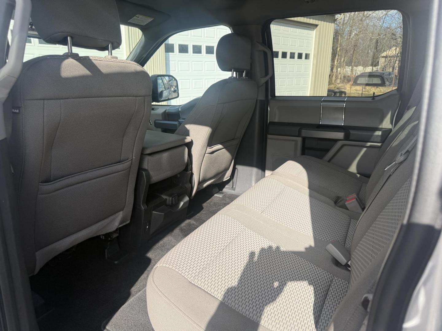 2018 Silver /Black Ford F-150 XLT SuperCrew 5.5-ft. Bed 4WD (1FTEW1EP9JF) with an 2.7L V6 DOHC 24V TWIN TURBO engine, Automatic transmission, located at 547 E. Main St., Orwell, OH, 44076, (440) 437-5893, 41.535435, -80.847855 - 2018 Ford F-150 XLT Crew Cab 4WD – Twin-Turbo Power, Serious Towing, and Loaded with Everyday Comfort! This 2018 Ford F-150 XLT Crew Cab is the perfect workhorse and family truck rolled into one – tough, capable, and packed with the features you need! Powered by the impressive 2.7L Twin-Turbo E - Photo#22