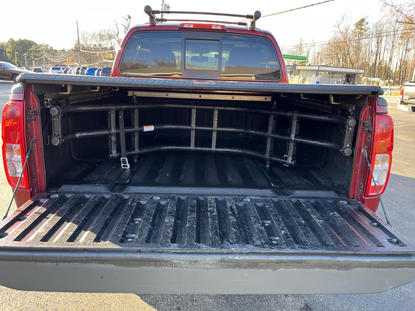 2018 Red /Gray Nissan Frontier Pro-4X Crew Cab 5AT 4WD (1N6AD0EV2JN) with an 4.0L V6 DOHC 24V engine, Automatic transmission, located at 11115 Chardon Rd. , Chardon, OH, 44024, (440) 214-9705, 41.580246, -81.241943 - 2018 Nissan Frontier Pro-4X Crew Cab 4WD – Off-Road Ready Beast with Premium Upgrades and Serious Towing Muscle! This tough 2018 Nissan Frontier Pro-4X Crew Cab 4WD is built for adventure and work alike – the real deal off-roader that still delivers everyday comfort! Powered by the proven 4.0L - Photo#14