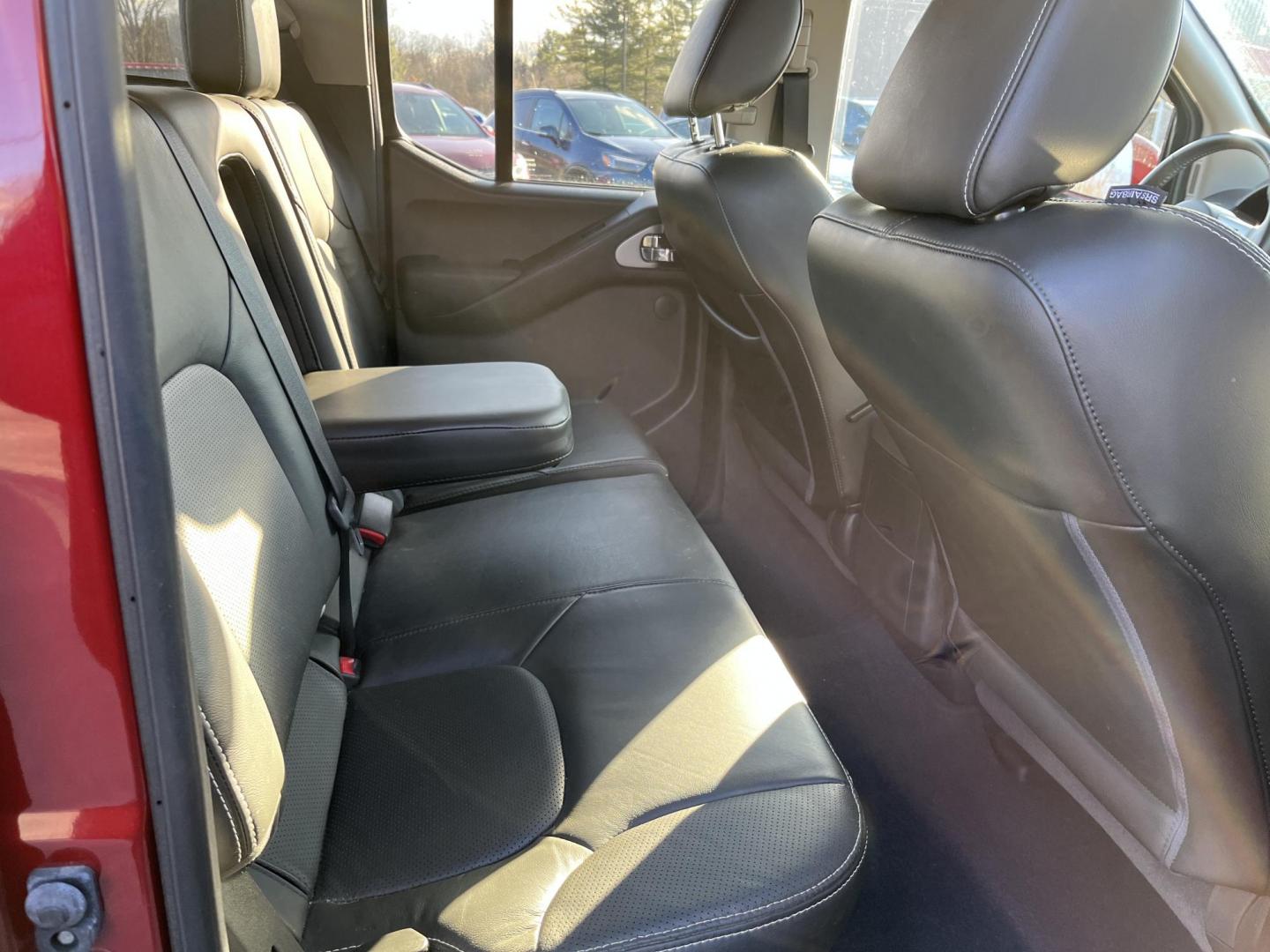 2018 Red /Gray Nissan Frontier Pro-4X Crew Cab 5AT 4WD (1N6AD0EV2JN) with an 4.0L V6 DOHC 24V engine, Automatic transmission, located at 11115 Chardon Rd. , Chardon, OH, 44024, (440) 214-9705, 41.580246, -81.241943 - 2018 Nissan Frontier Pro-4X Crew Cab 4WD – Off-Road Ready Beast with Premium Upgrades and Serious Towing Muscle! This tough 2018 Nissan Frontier Pro-4X Crew Cab 4WD is built for adventure and work alike – the real deal off-roader that still delivers everyday comfort! Powered by the proven 4.0L - Photo#30