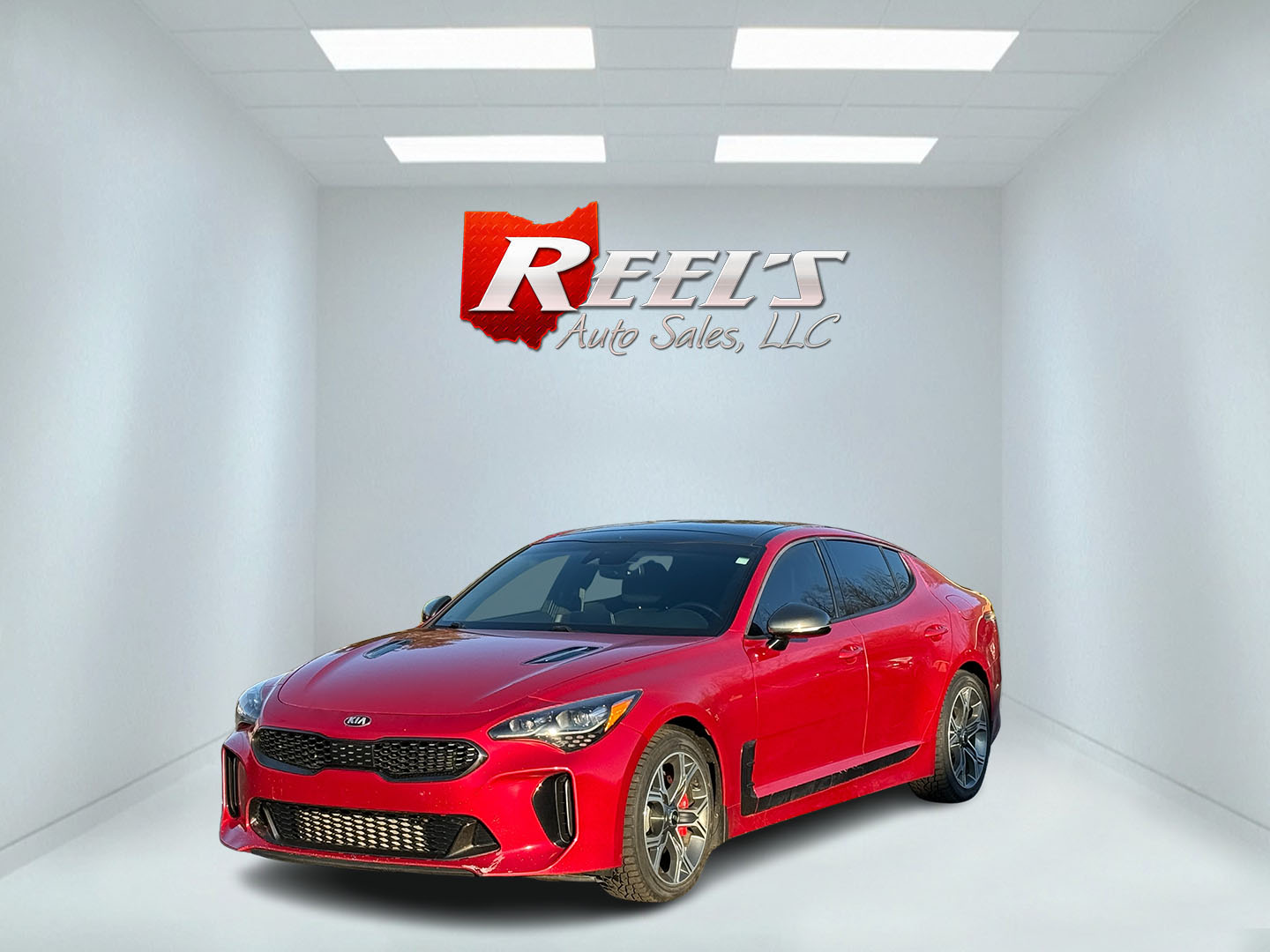 photo of 2019 Kia Stinger GT1 AWD