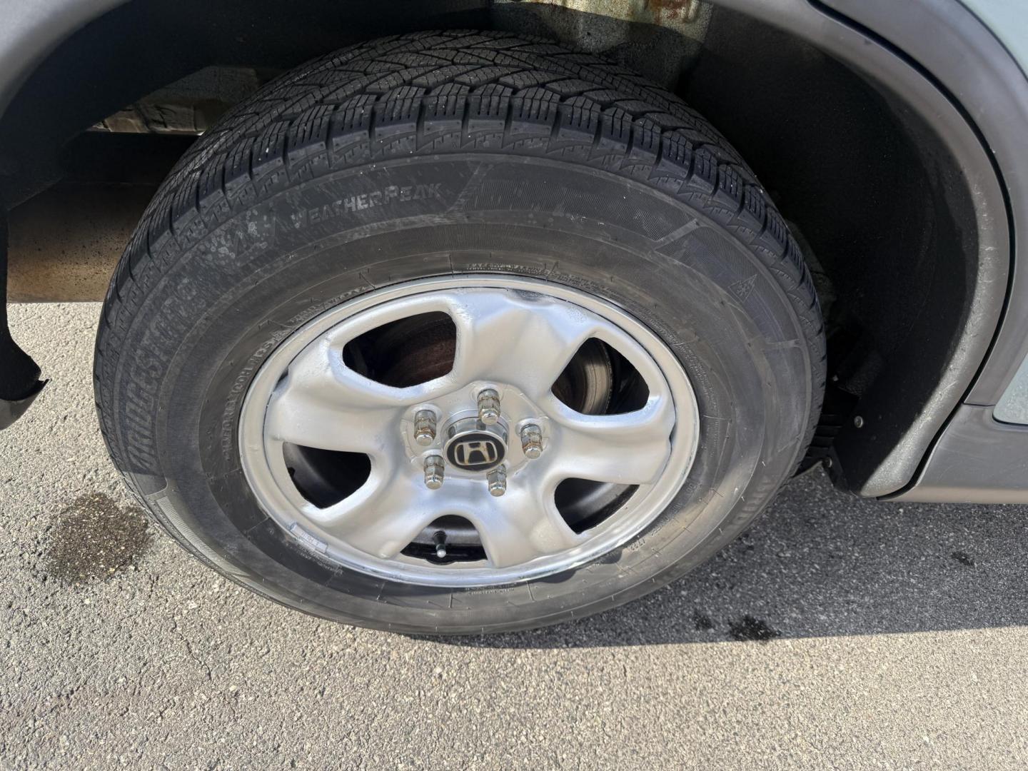 2014 Blue /Gray Honda CR-V LX 4WD 5-Speed AT (2HKRM4H32EH) with an 2.4L I4 DOHC 16V engine, Automatic transmission, located at 547 E. Main St., Orwell, OH, 44076, (440) 437-5893, 41.535435, -80.847855 - 2014 Honda CR-V LX AWD – Dependable All-Weather Crossover with Honda Reliability and Smart Efficiency! This clean 2014 Honda CR-V LX AWD is the ultimate practical SUV that’s built to last, handles Ohio winters with ease, and keeps your wallet happy! Powered by the smooth and efficient 2.4L I4 e - Photo#24