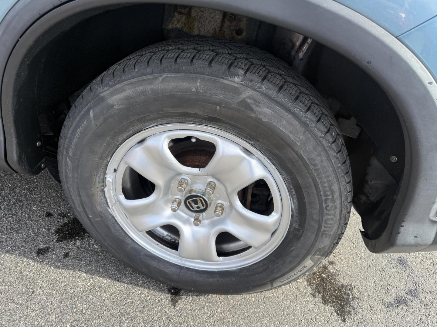 2014 Blue /Gray Honda CR-V LX 4WD 5-Speed AT (2HKRM4H32EH) with an 2.4L I4 DOHC 16V engine, Automatic transmission, located at 547 E. Main St., Orwell, OH, 44076, (440) 437-5893, 41.535435, -80.847855 - 2014 Honda CR-V LX AWD – Dependable All-Weather Crossover with Honda Reliability and Smart Efficiency! This clean 2014 Honda CR-V LX AWD is the ultimate practical SUV that’s built to last, handles Ohio winters with ease, and keeps your wallet happy! Powered by the smooth and efficient 2.4L I4 e - Photo#29