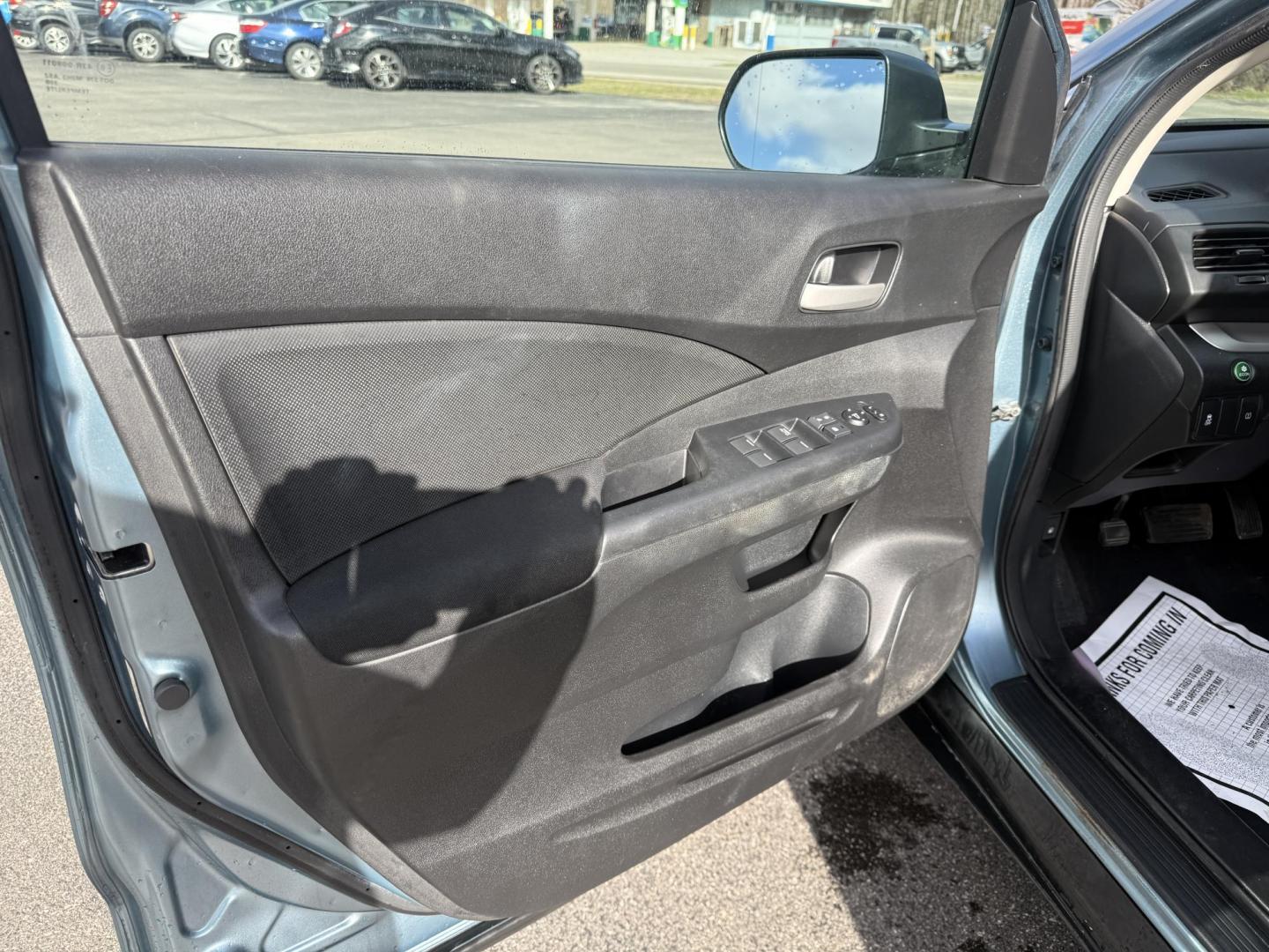 2014 Blue /Gray Honda CR-V LX 4WD 5-Speed AT (2HKRM4H32EH) with an 2.4L I4 DOHC 16V engine, Automatic transmission, located at 547 E. Main St., Orwell, OH, 44076, (440) 437-5893, 41.535435, -80.847855 - 2014 Honda CR-V LX AWD – Dependable All-Weather Crossover with Honda Reliability and Smart Efficiency! This clean 2014 Honda CR-V LX AWD is the ultimate practical SUV that’s built to last, handles Ohio winters with ease, and keeps your wallet happy! Powered by the smooth and efficient 2.4L I4 e - Photo#7