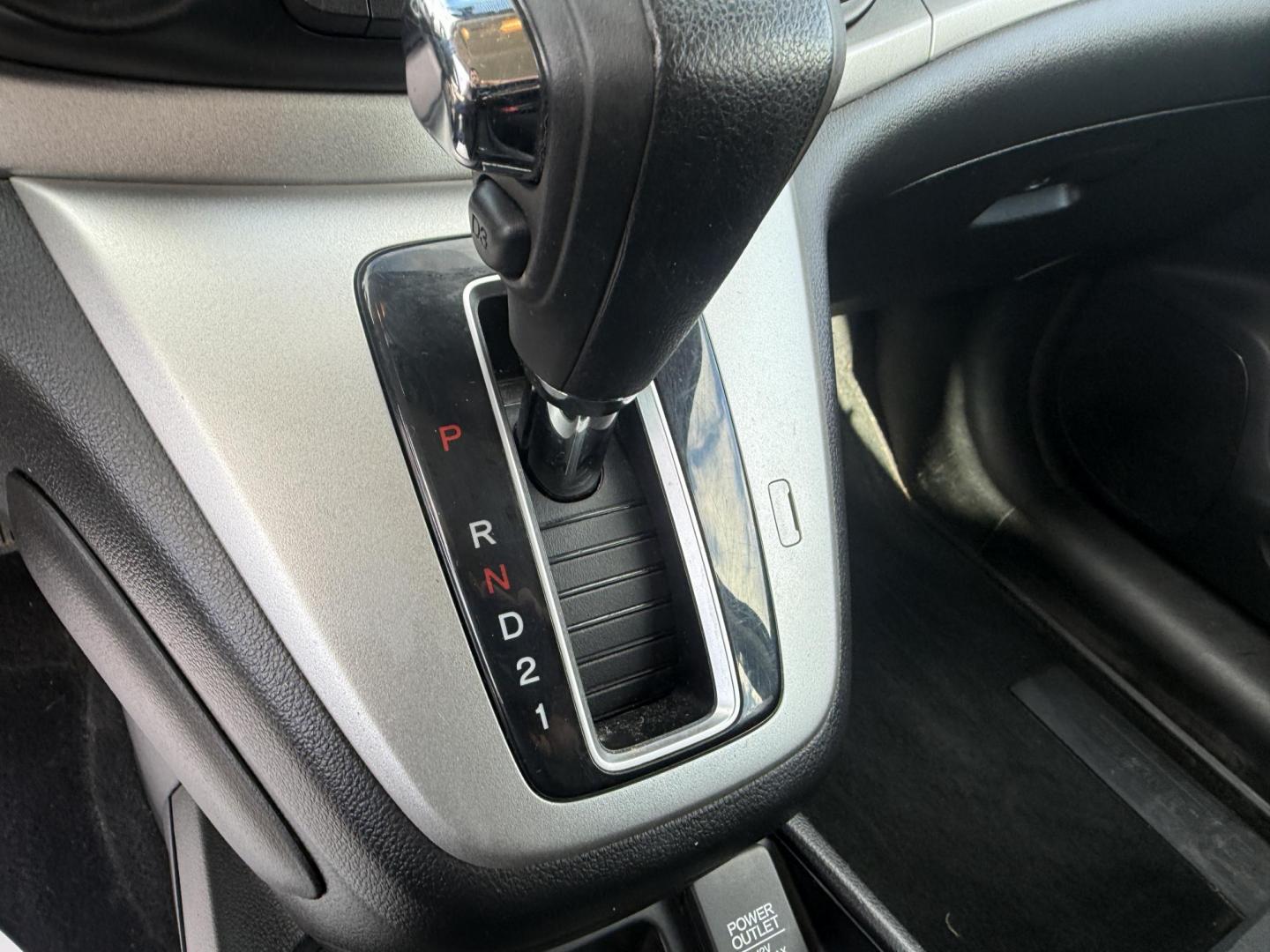 2014 Blue /Gray Honda CR-V LX 4WD 5-Speed AT (2HKRM4H32EH) with an 2.4L I4 DOHC 16V engine, Automatic transmission, located at 547 E. Main St., Orwell, OH, 44076, (440) 437-5893, 41.535435, -80.847855 - 2014 Honda CR-V LX AWD – Dependable All-Weather Crossover with Honda Reliability and Smart Efficiency! This clean 2014 Honda CR-V LX AWD is the ultimate practical SUV that’s built to last, handles Ohio winters with ease, and keeps your wallet happy! Powered by the smooth and efficient 2.4L I4 e - Photo#15