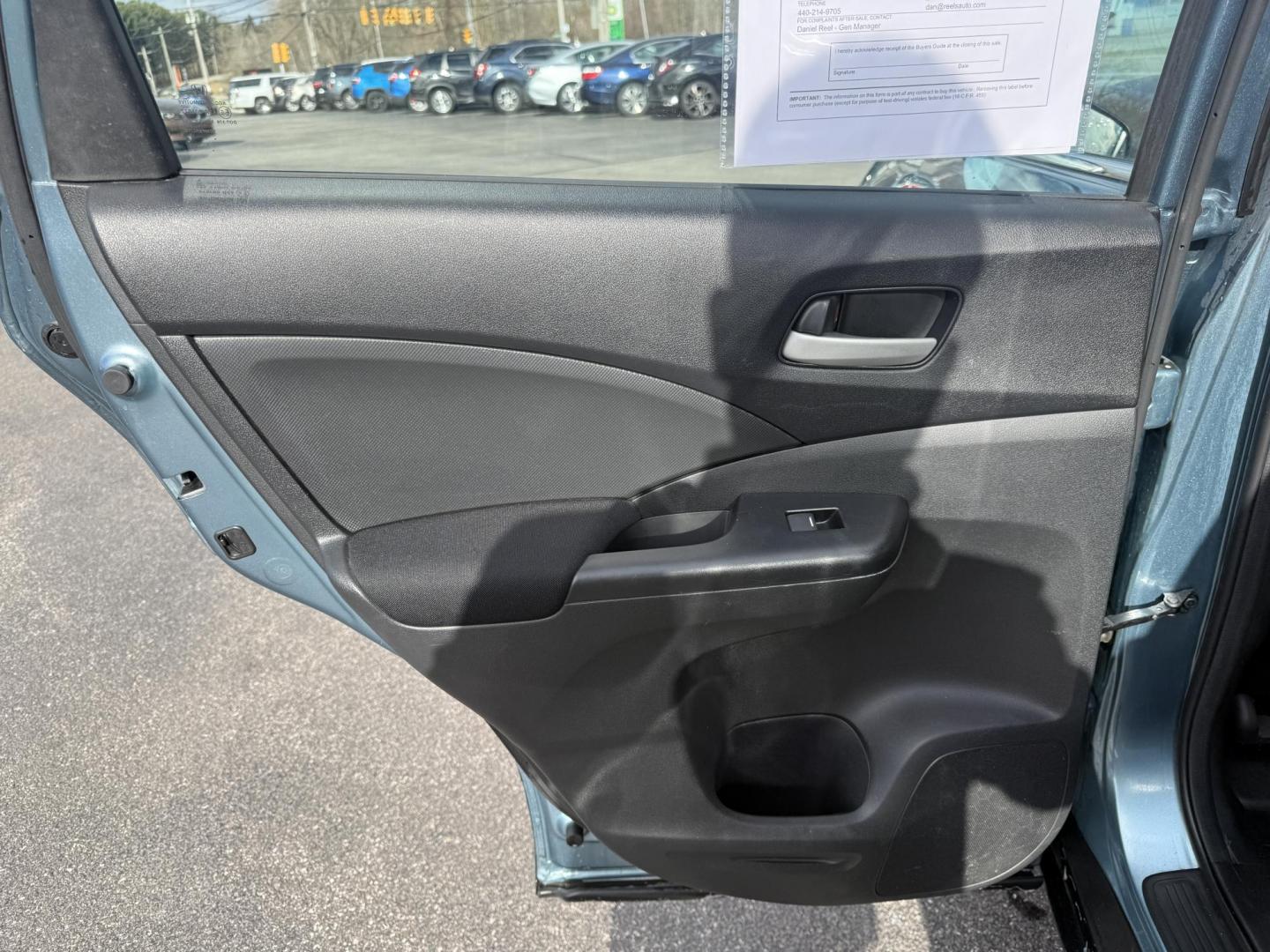 2014 Blue /Gray Honda CR-V LX 4WD 5-Speed AT (2HKRM4H32EH) with an 2.4L I4 DOHC 16V engine, Automatic transmission, located at 547 E. Main St., Orwell, OH, 44076, (440) 437-5893, 41.535435, -80.847855 - 2014 Honda CR-V LX AWD – Dependable All-Weather Crossover with Honda Reliability and Smart Efficiency! This clean 2014 Honda CR-V LX AWD is the ultimate practical SUV that’s built to last, handles Ohio winters with ease, and keeps your wallet happy! Powered by the smooth and efficient 2.4L I4 e - Photo#32