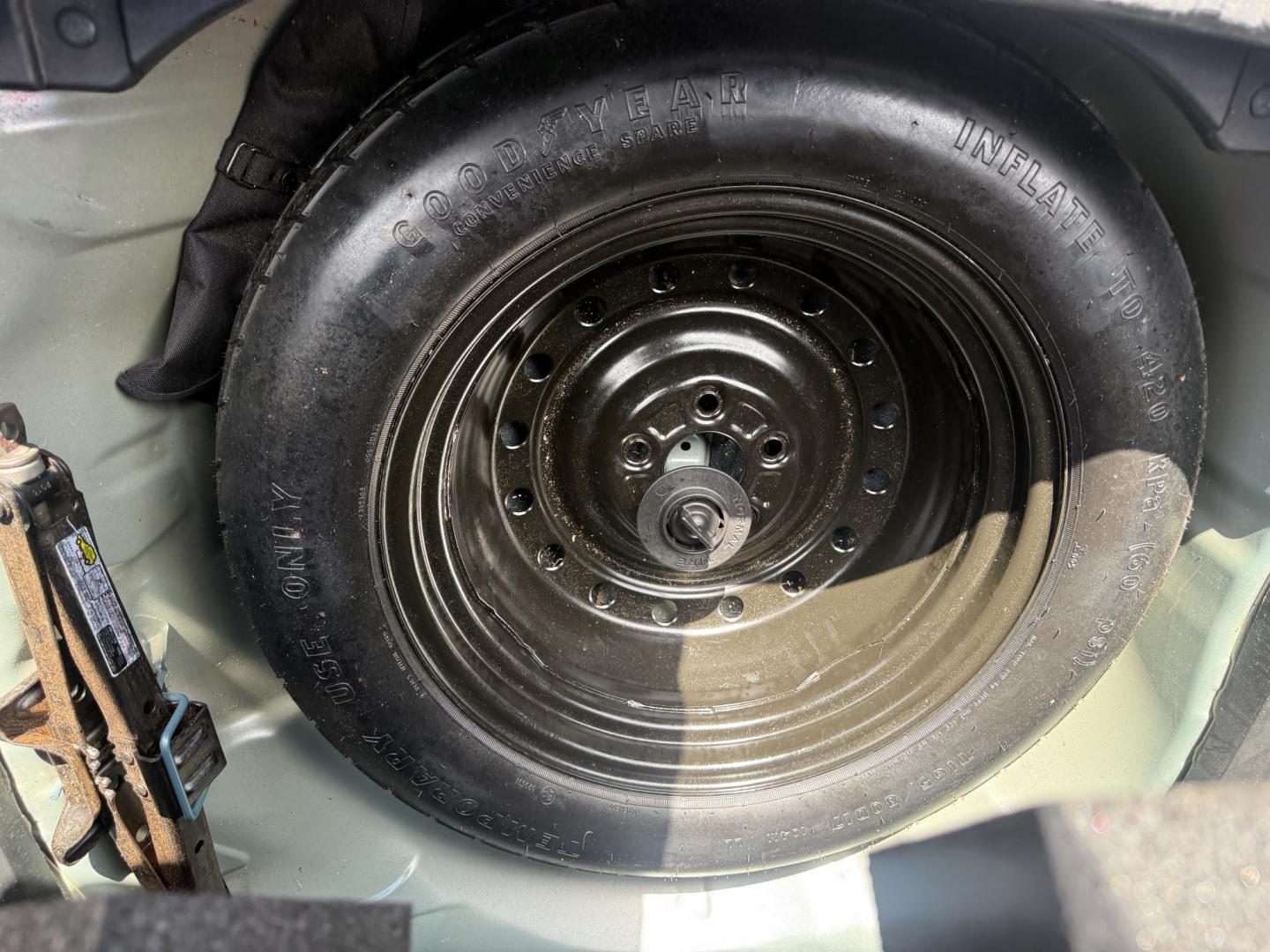 2014 Blue /Gray Honda CR-V LX 4WD 5-Speed AT (2HKRM4H32EH) with an 2.4L I4 DOHC 16V engine, Automatic transmission, located at 547 E. Main St., Orwell, OH, 44076, (440) 437-5893, 41.535435, -80.847855 - 2014 Honda CR-V LX AWD – Dependable All-Weather Crossover with Honda Reliability and Smart Efficiency! This clean 2014 Honda CR-V LX AWD is the ultimate practical SUV that’s built to last, handles Ohio winters with ease, and keeps your wallet happy! Powered by the smooth and efficient 2.4L I4 e - Photo#22