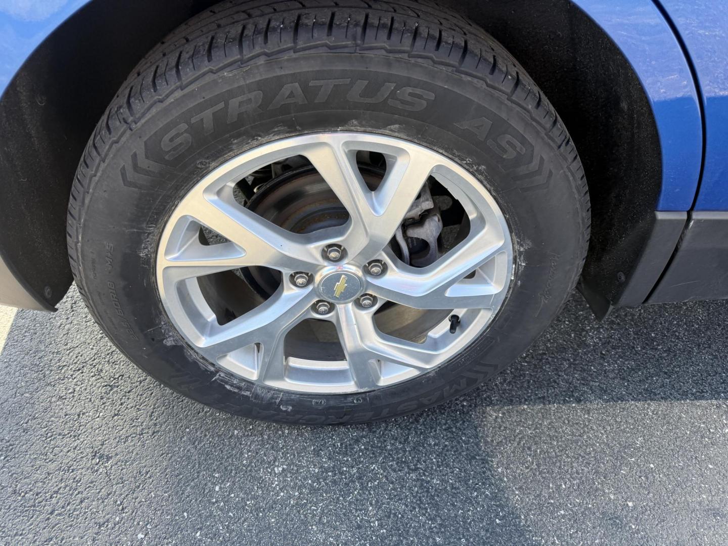 2019 Blue /Black Chevrolet Equinox LT AWD (3GNAXUEVXKS) with an 1.5L I4 DOHC 16V TURBO engine, Automatic transmission, located at 11115 Chardon Rd. , Chardon, OH, 44024, (440) 214-9705, 41.580246, -81.241943 - 2019 Chevrolet Equinox LT AWD – Efficient Turbo Crossover Loaded with Comfort, Safety, and All-Weather Confidence! This sharp 2019 Chevrolet Equinox LT AWD is the perfect everyday SUV that delivers style, efficiency, and smart features without compromise! Powered by a responsive 1.5L Turbocharged - Photo#6