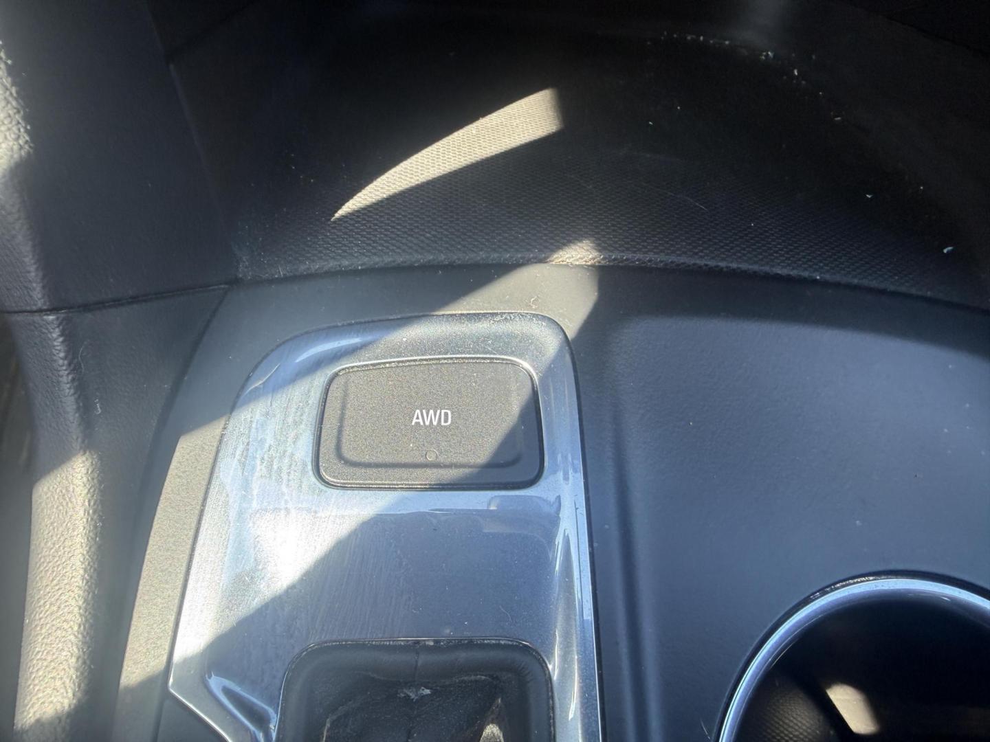 2019 Blue /Black Chevrolet Equinox LT AWD (3GNAXUEVXKS) with an 1.5L I4 DOHC 16V TURBO engine, Automatic transmission, located at 11115 Chardon Rd. , Chardon, OH, 44024, (440) 214-9705, 41.580246, -81.241943 - 2019 Chevrolet Equinox LT AWD – Efficient Turbo Crossover Loaded with Comfort, Safety, and All-Weather Confidence! This sharp 2019 Chevrolet Equinox LT AWD is the perfect everyday SUV that delivers style, efficiency, and smart features without compromise! Powered by a responsive 1.5L Turbocharged - Photo#37