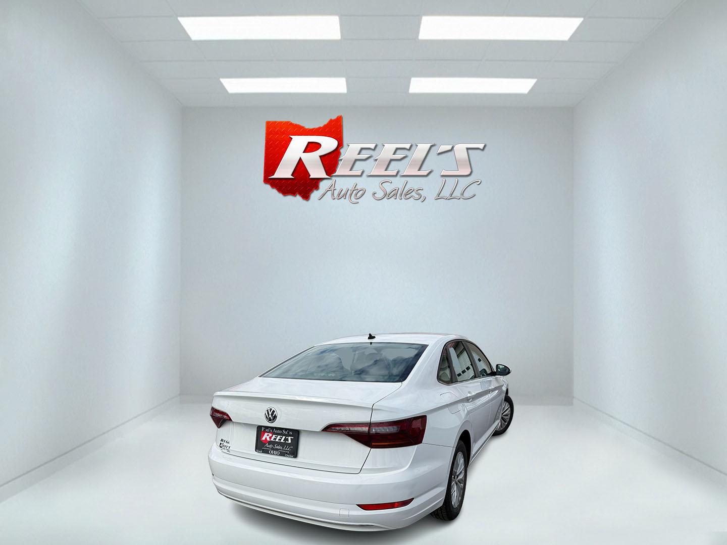 2019 White /Black Volkswagen Jetta 1.4T S 8A (3VWC57BU4KM) with an 1.4L I4 DOHC 20V Turbo engine, Automatic transmission, located at 547 E. Main St., Orwell, OH, 44076, (440) 437-5893, 41.535435, -80.847855 - 2019 Volkswagen Jetta S – Efficient Turbo Sedan with German Precision, Modern Tech, and Incredible Highway MPG! This sharp 2019 Volkswagen Jetta S brings that signature German engineering and attention to detail without the premium price tag! Powered by a responsive 1.4L I4 Turbocharged engine pa - Photo#25