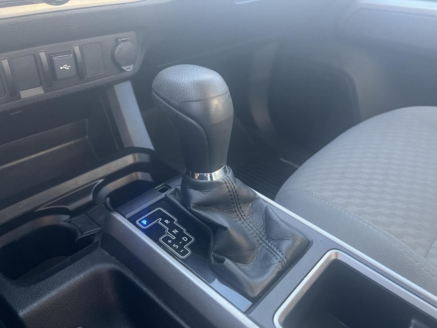 2021 Gray /Black Toyota Tacoma SR5 Access Cab V6 6AT 4WD (3TYSZ5AN8MT) with an 3.5L V6 DOHC 24V engine, Automatic transmission, located at 11115 Chardon Rd. , Chardon, OH, 44024, (440) 214-9705, 41.580246, -81.241943 - 2021 Toyota Tacoma SR5 Access Cab 4WD – Rugged, Reliable, and Loaded with Modern Safety & Tech! This 2021 Toyota Tacoma SR5 Access Cab 4WD is the perfect midsize truck that combines legendary Toyota toughness with modern features and real off-road capability! Powered by the strong 3.5L D-4S V6 en - Photo#26