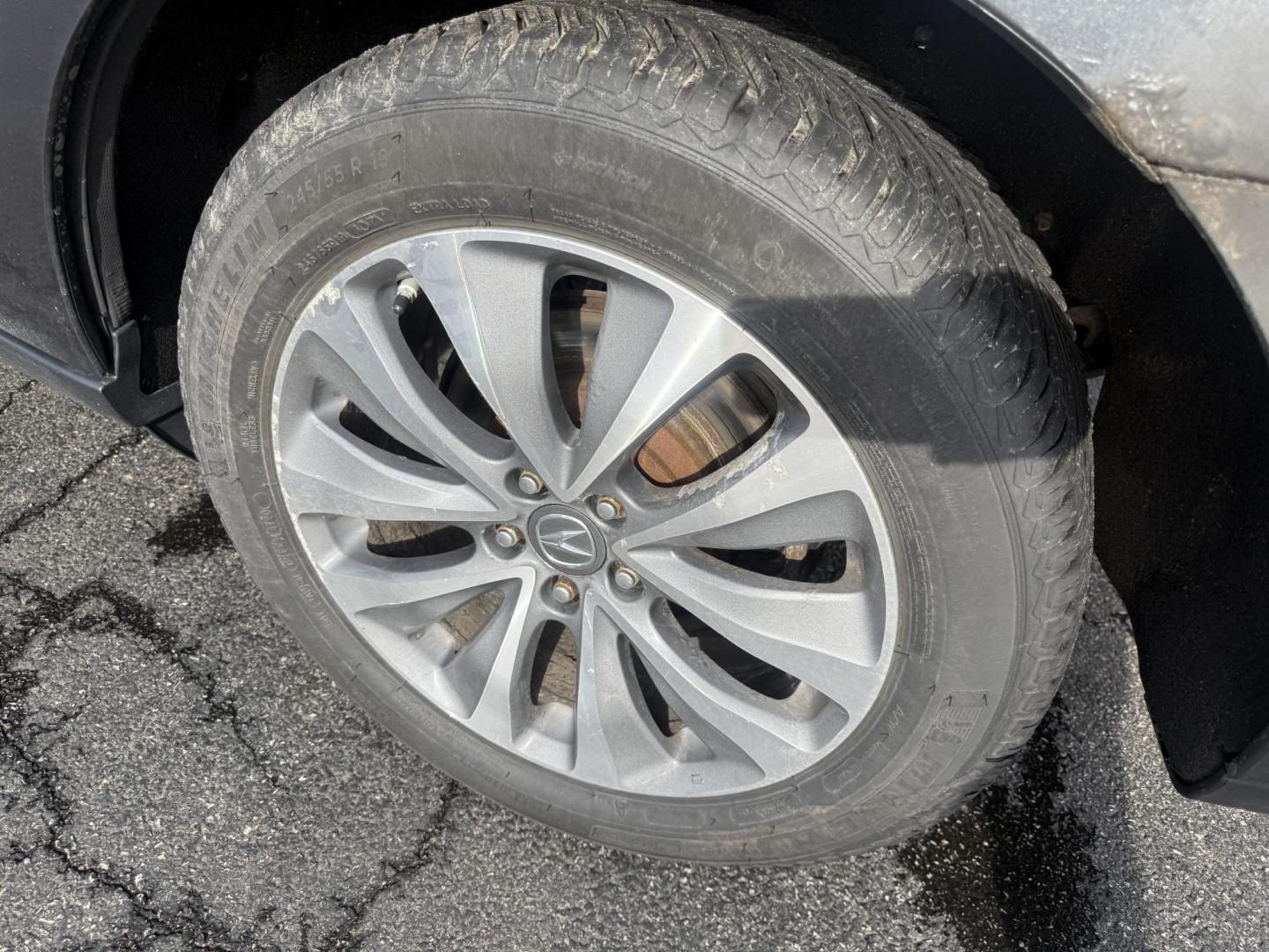 2016 Gray /Black Acura MDX SH-AWD 9-Spd AT w/Tech and Entertainment Package (5FRYD4H66GB) with an 3.5L V6 SOHC 24V engine, Automatic transmission, located at 547 E. Main St., Orwell, OH, 44076, (440) 437-5893, 41.535435, -80.847855 - 2016 Acura MDX SH-AWD with Technology & Rear Entertainment Packages – Luxury 3-Row SUV Loaded with Performance, Comfort, and Family Features! This stunning 2016 Acura MDX SH-AWD is the ultimate upscale family hauler that combines refined power, advanced safety, and premium luxury! Powered by a sm - Photo#12