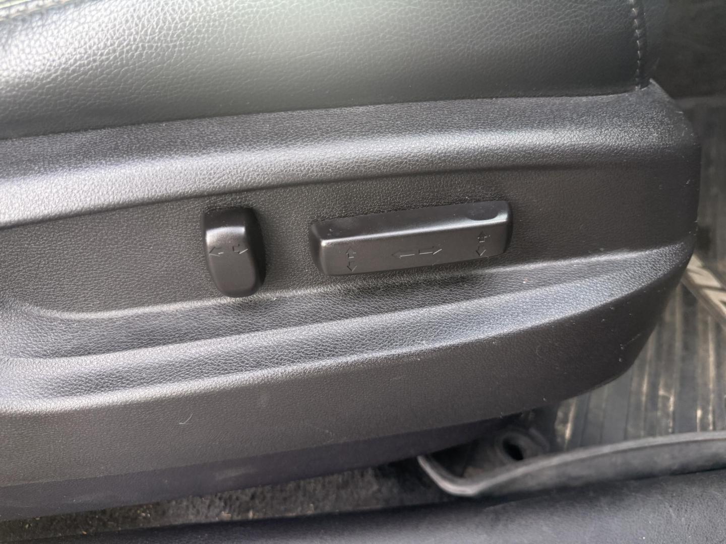 2016 Gray /Black Acura MDX SH-AWD 9-Spd AT w/Tech and Entertainment Package (5FRYD4H66GB) with an 3.5L V6 SOHC 24V engine, Automatic transmission, located at 547 E. Main St., Orwell, OH, 44076, (440) 437-5893, 41.535435, -80.847855 - 2016 Acura MDX SH-AWD with Technology & Rear Entertainment Packages – Luxury 3-Row SUV Loaded with Performance, Comfort, and Family Features! This stunning 2016 Acura MDX SH-AWD is the ultimate upscale family hauler that combines refined power, advanced safety, and premium luxury! Powered by a sm - Photo#47