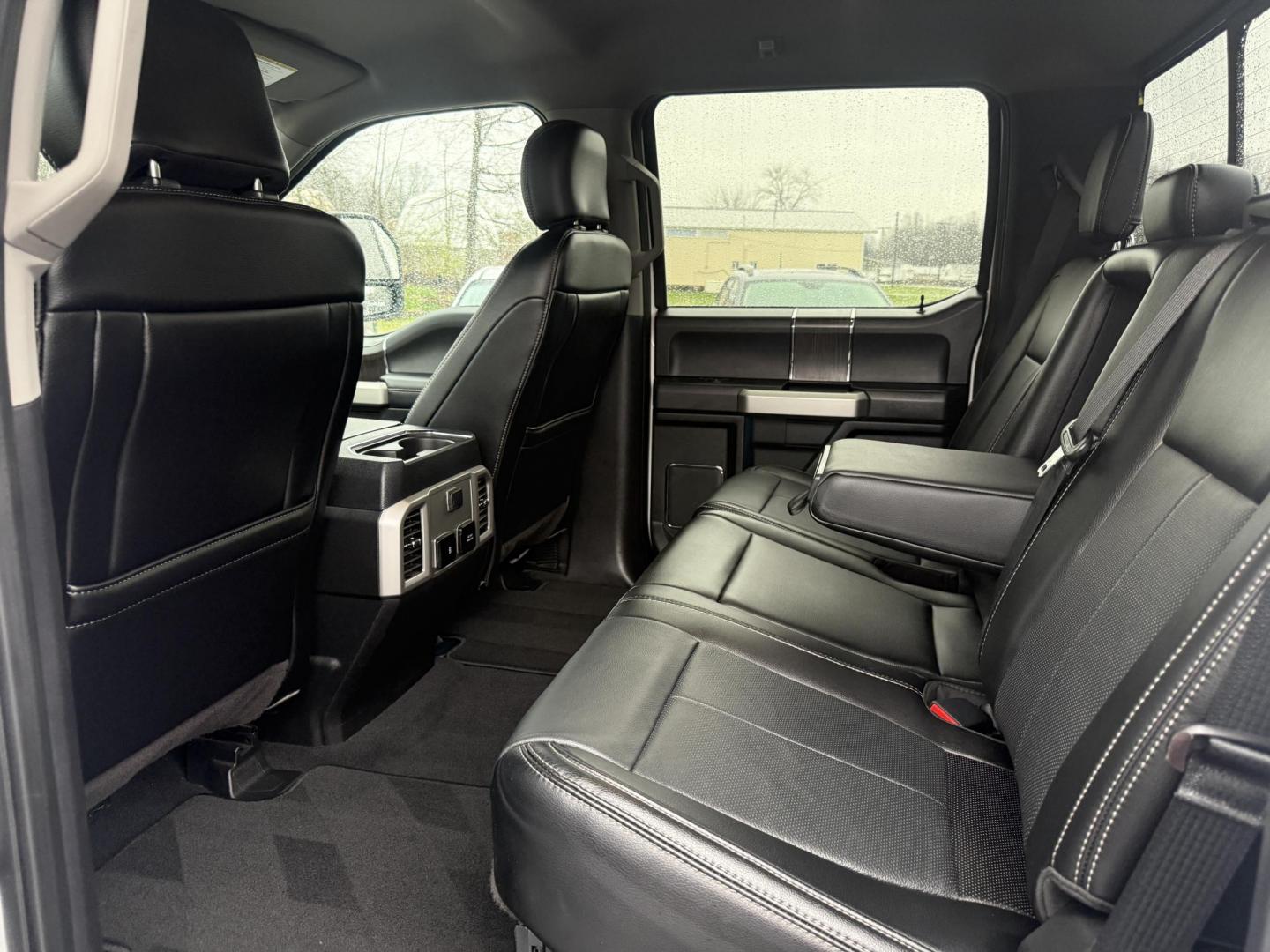 2020 White /Black Ford F-350 SD Lariat Crew Cab 4WD (1FT8W3B68LE) with an 6.2L V8 OHV 16V engine, Automatic transmission, located at 11115 Chardon Rd. , Chardon, OH, 44024, (440) 214-9705, 41.580246, -81.241943 - 2020 Ford F-350 Lariat Crew Cab 4WD – Loaded Heavy-Duty Luxury Truck with Massive Towing & FX4 Off-Road Capability! This 2020 Ford F-350 Lariat Crew Cab 4WD is a top-tier heavy-duty truck that combines premium luxury with serious work capability! Powered by the strong 6.2L V8 engine mated to a sm - Photo#38