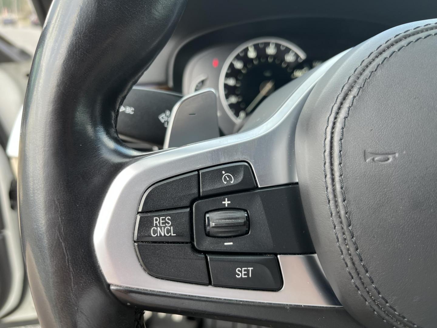 2018 White /Gray BMW 5-Series 540i xDrive (WBAJE7C56JW) with an 3.0L I6 DOHC 24V Turbo engine, Automatic transmission, located at 547 E. Main St., Orwell, OH, 44076, (440) 437-5893, 41.535435, -80.847855 - 2018 BMW 540i xDrive – Sporty Luxury Sedan with Turbo Power and Loaded M Sport Package! This outstanding 2018 BMW 540i xDrive is the perfect blend of thrilling performance, all-weather confidence, and premium luxury! Powered by a silky-smooth 3.0L Turbocharged inline-6 engine paired with an ultra - Photo#21