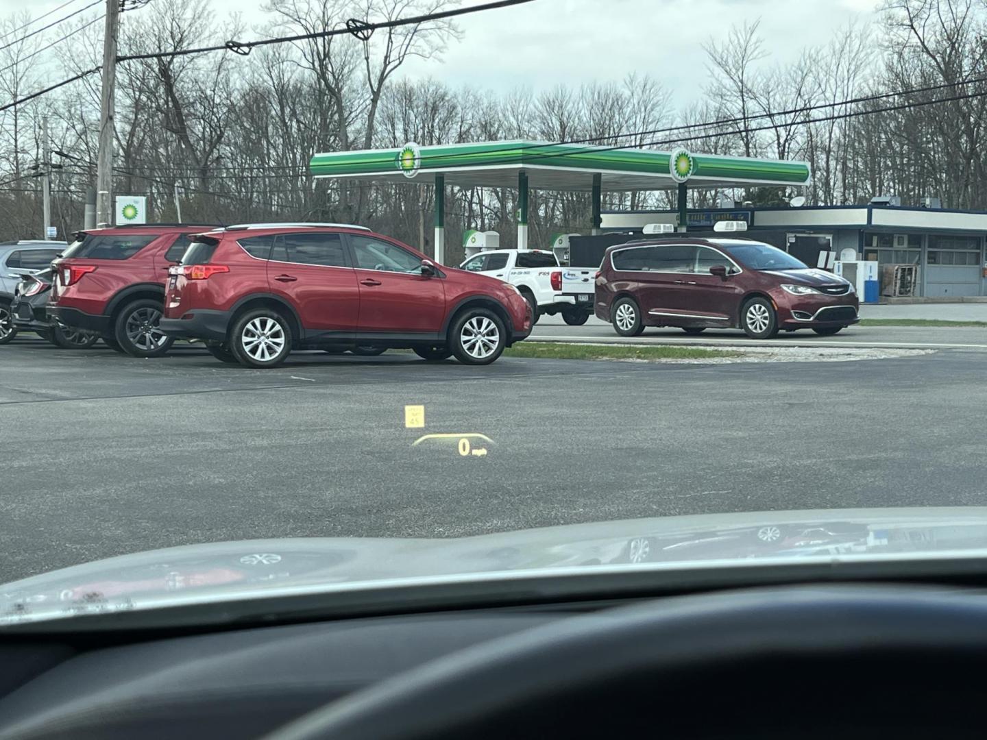 2018 White /Gray BMW 5-Series 540i xDrive (WBAJE7C56JW) with an 3.0L I6 DOHC 24V Turbo engine, Automatic transmission, located at 547 E. Main St., Orwell, OH, 44076, (440) 437-5893, 41.535435, -80.847855 - 2018 BMW 540i xDrive – Sporty Luxury Sedan with Turbo Power and Loaded M Sport Package! This outstanding 2018 BMW 540i xDrive is the perfect blend of thrilling performance, all-weather confidence, and premium luxury! Powered by a silky-smooth 3.0L Turbocharged inline-6 engine paired with an ultra - Photo#27