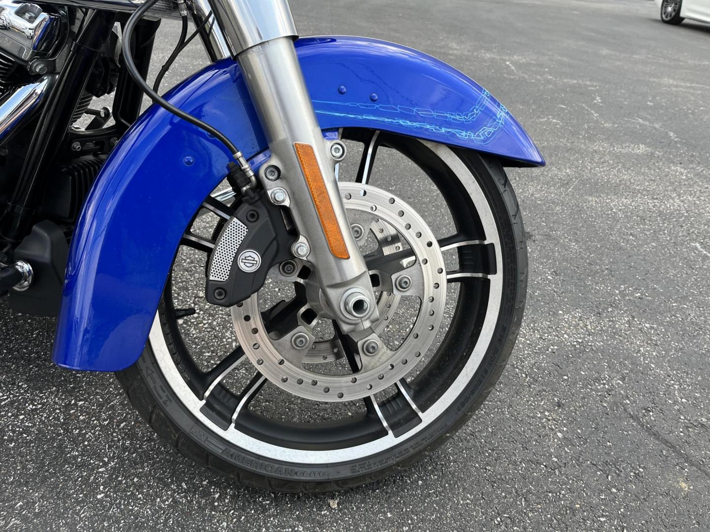 2019 Blue /Black Harley-Davidson Unknown - (1HD1KBC1XKB) with an 107 Cubic Inch V-Twin engine, 6 Speed Manual transmission, located at 11115 Chardon Rd. , Chardon, OH, 44024, (440) 214-9705, 41.580246, -81.241943 - 2019 Harley-Davidson Street Glide – Classic Bagger with Milwaukee-Eight Power and Loaded Touring Features! This 2019 Harley-Davidson Street Glide is a stunning touring motorcycle ready to eat up the miles in comfort and style! Powered by the smooth and torquey 107 cubic inch Milwaukee-Eight V-Twi- Photo#13