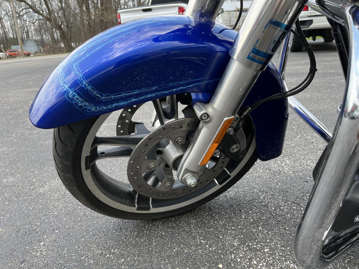 2019 Blue /Black Harley-Davidson Unknown - (1HD1KBC1XKB) with an 107 Cubic Inch V-Twin engine, 6 Speed Manual transmission, located at 11115 Chardon Rd. , Chardon, OH, 44024, (440) 214-9705, 41.580246, -81.241943 - 2019 Harley-Davidson Street Glide – Classic Bagger with Milwaukee-Eight Power and Loaded Touring Features! This 2019 Harley-Davidson Street Glide is a stunning touring motorcycle ready to eat up the miles in comfort and style! Powered by the smooth and torquey 107 cubic inch Milwaukee-Eight V-Twi- Photo#12