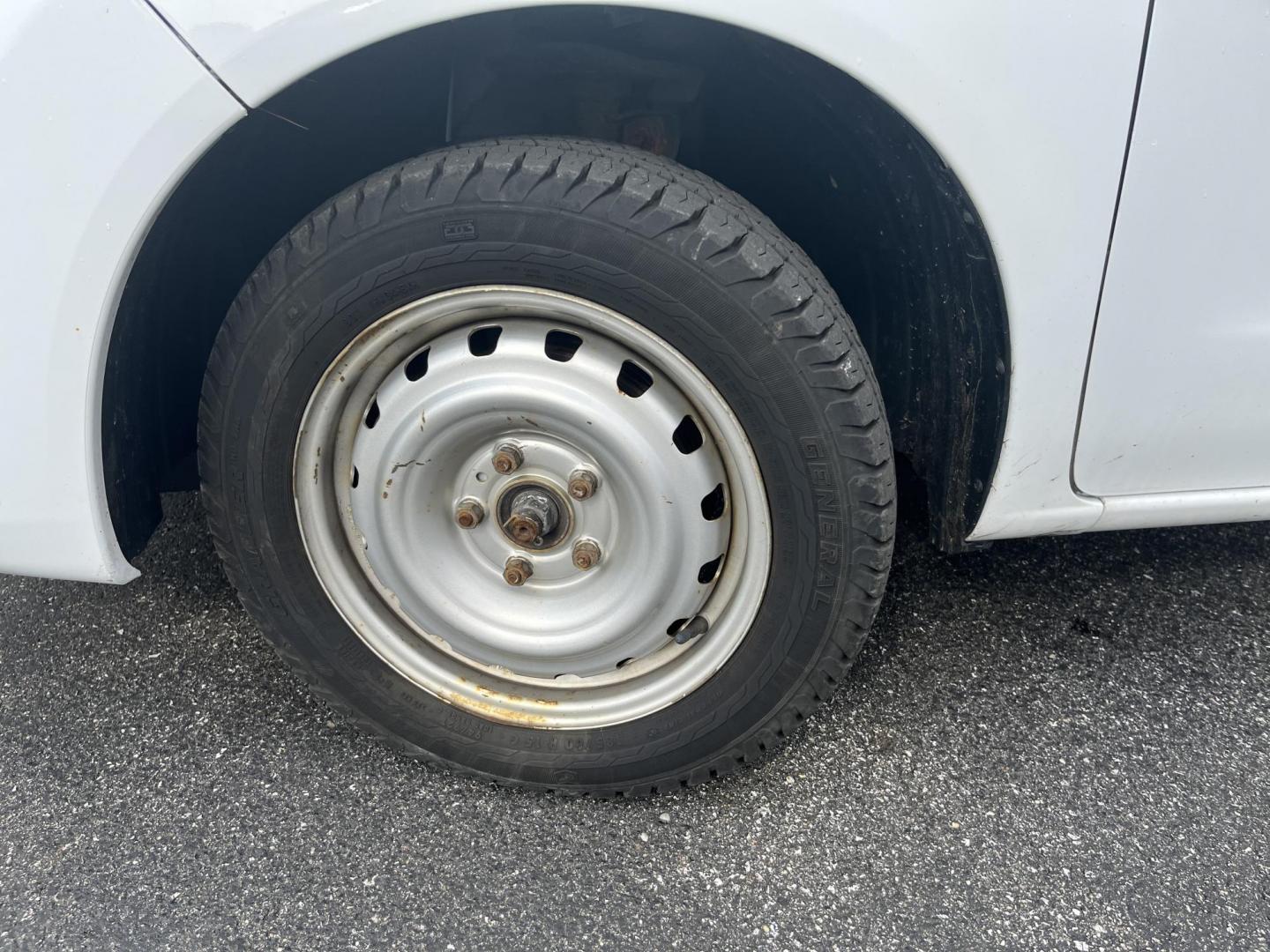 2021 White /Black Nissan NV200 S (3N6CM0KN0MK) with an 2.0L I4 DOHC 16V engine, Automatic transmission, located at 11115 Chardon Rd. , Chardon, OH, 44024, (440) 214-9705, 41.580246, -81.241943 - 2021 Nissan NV200 Cargo S – Efficient Compact Cargo Van with Modern Tech and Great Fuel Economy! This practical 2021 Nissan NV200 Cargo S is the ideal compact cargo van for business, deliveries, or anyone needing smart, efficient hauling space! Powered by a reliable 2.0L I4 engine paired with a s - Photo#12