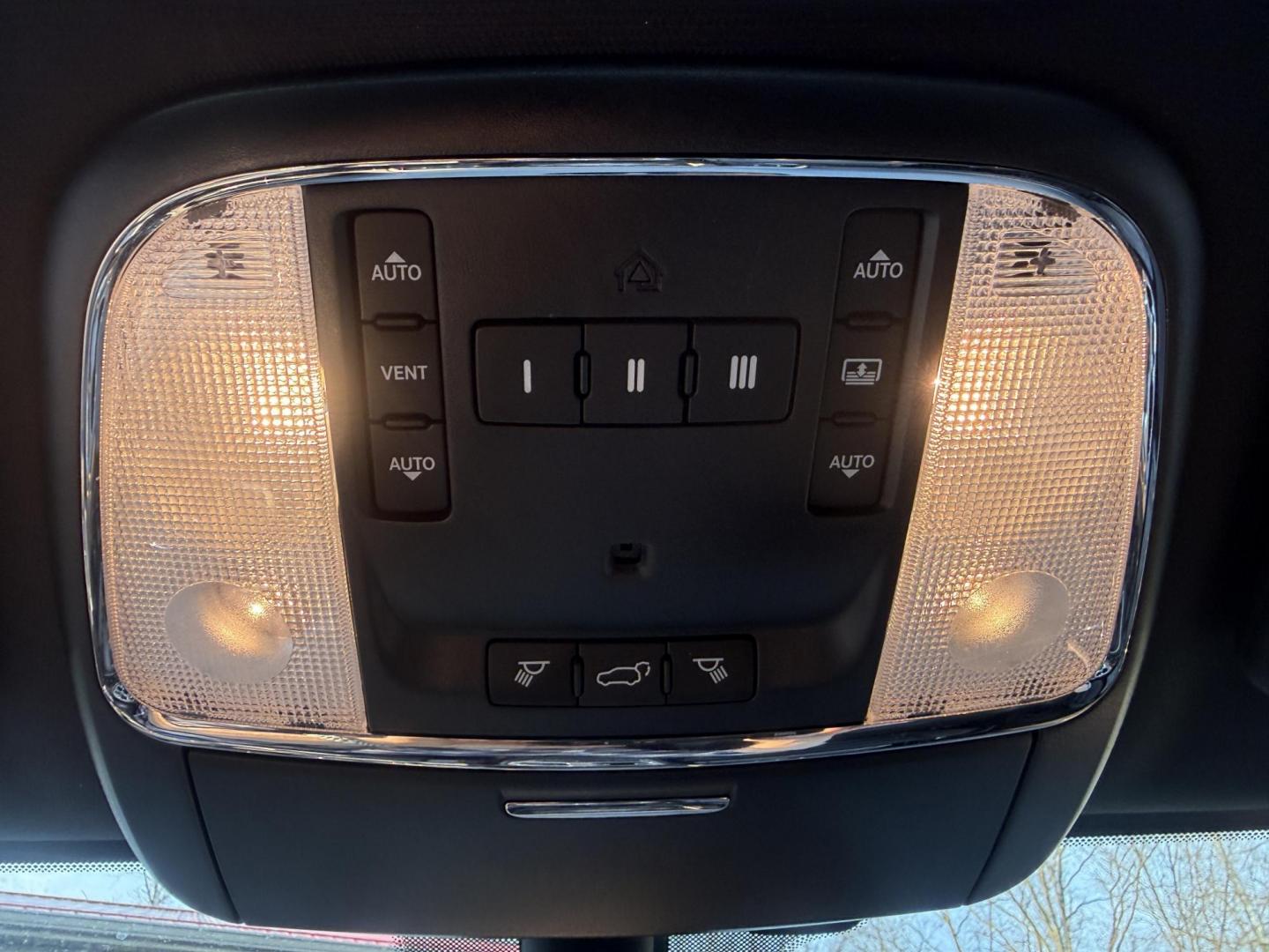 2017 Gray /Black Jeep Grand Cherokee Limited 4WD (1C4RJFBG0HC) with an 3.6L V6 DOHC 24V engine, Automatic transmission, located at 547 E. Main St., Orwell, OH, 44076, (440) 437-5893, 41.535435, -80.847855 - 2017 Jeep Grand Cherokee Limited 4WD 75th Anniversary Edition – Premium, Loaded, and Ready for Any Adventure! This special 2017 Jeep Grand Cherokee Limited 4WD 75th Anniversary Edition is a standout example of Jeep luxury and capability! Powered by the smooth 3.6L Pentastar V6 engine paired with - Photo#29