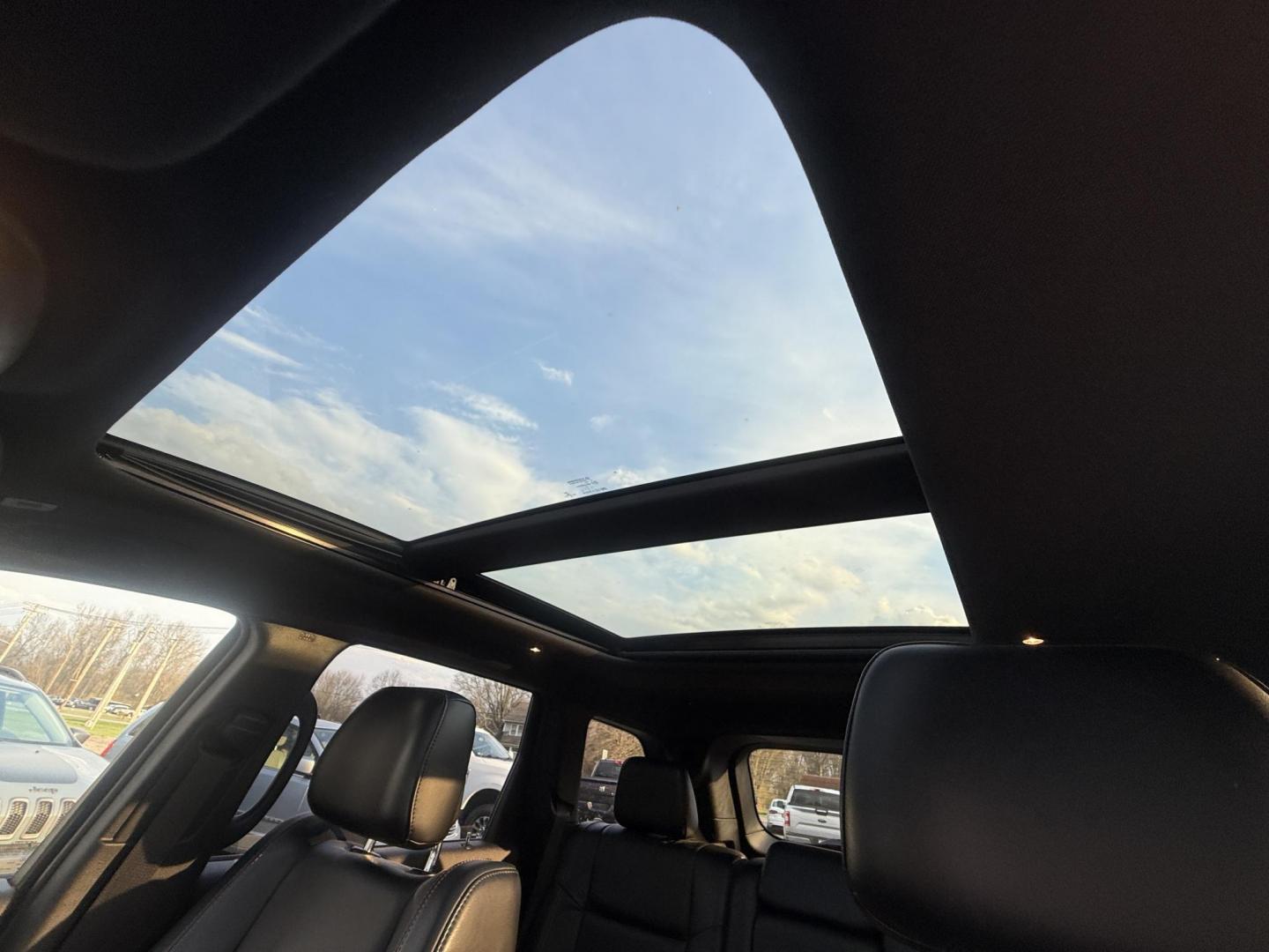 2017 Gray /Black Jeep Grand Cherokee Limited 4WD (1C4RJFBG0HC) with an 3.6L V6 DOHC 24V engine, Automatic transmission, located at 547 E. Main St., Orwell, OH, 44076, (440) 437-5893, 41.535435, -80.847855 - 2017 Jeep Grand Cherokee Limited 4WD 75th Anniversary Edition – Premium, Loaded, and Ready for Any Adventure! This special 2017 Jeep Grand Cherokee Limited 4WD 75th Anniversary Edition is a standout example of Jeep luxury and capability! Powered by the smooth 3.6L Pentastar V6 engine paired with - Photo#30