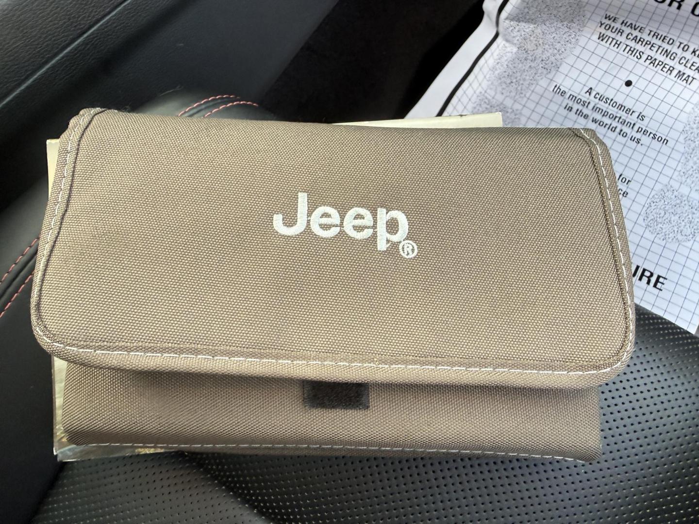 2017 Gray /Black Jeep Grand Cherokee Limited 4WD (1C4RJFBG0HC) with an 3.6L V6 DOHC 24V engine, Automatic transmission, located at 547 E. Main St., Orwell, OH, 44076, (440) 437-5893, 41.535435, -80.847855 - 2017 Jeep Grand Cherokee Limited 4WD 75th Anniversary Edition – Premium, Loaded, and Ready for Any Adventure! This special 2017 Jeep Grand Cherokee Limited 4WD 75th Anniversary Edition is a standout example of Jeep luxury and capability! Powered by the smooth 3.6L Pentastar V6 engine paired with - Photo#46