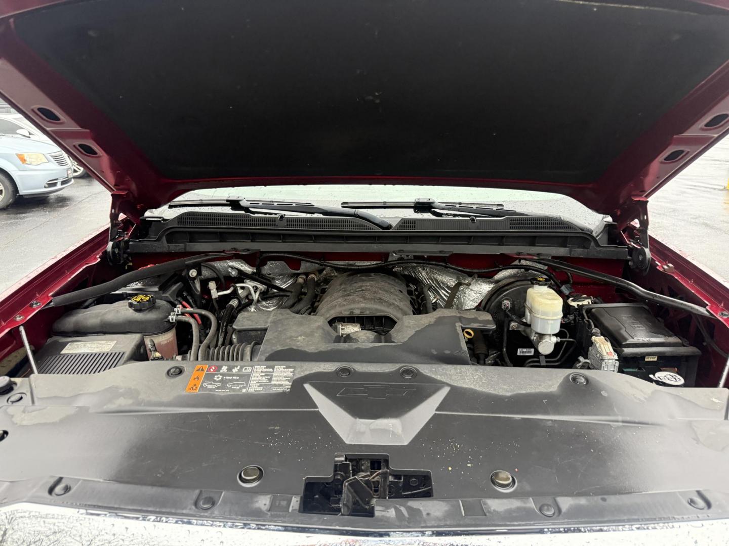 2018 Red /Black Chevrolet Silverado 1500 LT Double Cab 4WD (1GCVKREC9JZ) with an 5.3L V8 OHV 16V engine, Automatic transmission, located at 547 E. Main St., Orwell, OH, 44076, (440) 437-5893, 41.535435, -80.847855 - 2018 Chevrolet Silverado 1500 LT Double Cab 4WD – Strong V8 Power, Leather Comfort, and Serious Towing Capability! This 2018 Chevrolet Silverado 1500 LT Double Cab 4WD is a well-equipped midsize truck that’s ready for work, towing, or weekend adventures! Powered by the reliable 5.3L EcoTec3 V8 - Photo#16