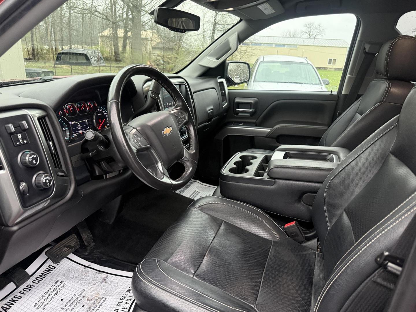 2018 Red /Black Chevrolet Silverado 1500 LT Double Cab 4WD (1GCVKREC9JZ) with an 5.3L V8 OHV 16V engine, Automatic transmission, located at 547 E. Main St., Orwell, OH, 44076, (440) 437-5893, 41.535435, -80.847855 - 2018 Chevrolet Silverado 1500 LT Double Cab 4WD – Strong V8 Power, Leather Comfort, and Serious Towing Capability! This 2018 Chevrolet Silverado 1500 LT Double Cab 4WD is a well-equipped midsize truck that’s ready for work, towing, or weekend adventures! Powered by the reliable 5.3L EcoTec3 V8 - Photo#17