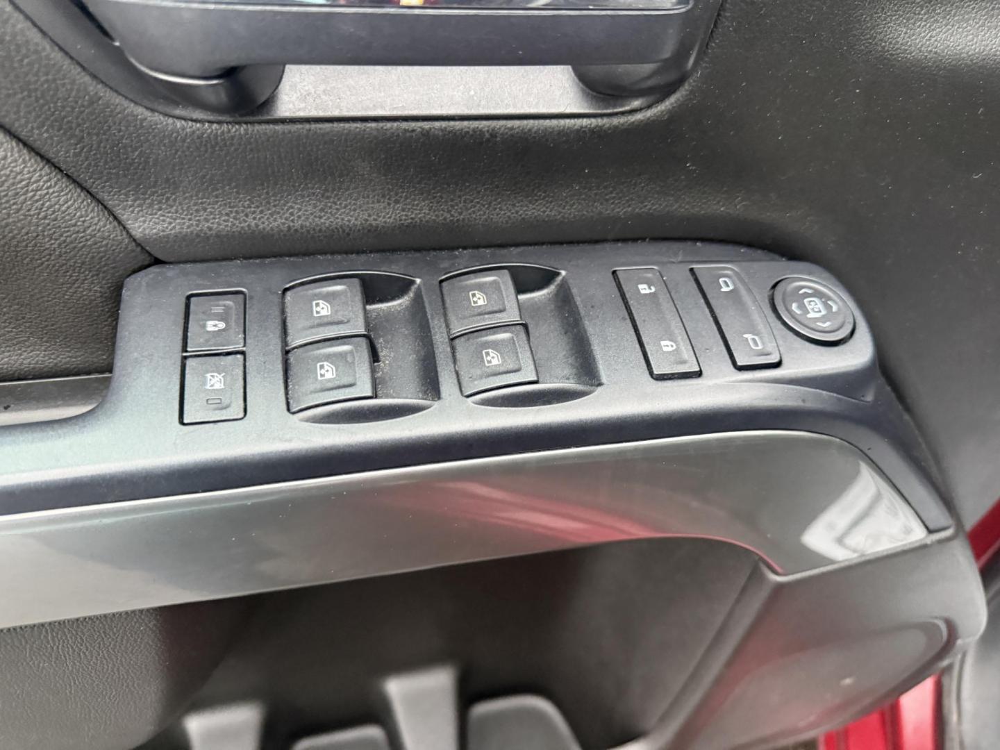 2018 Red /Black Chevrolet Silverado 1500 LT Double Cab 4WD (1GCVKREC9JZ) with an 5.3L V8 OHV 16V engine, Automatic transmission, located at 547 E. Main St., Orwell, OH, 44076, (440) 437-5893, 41.535435, -80.847855 - 2018 Chevrolet Silverado 1500 LT Double Cab 4WD – Strong V8 Power, Leather Comfort, and Serious Towing Capability! This 2018 Chevrolet Silverado 1500 LT Double Cab 4WD is a well-equipped midsize truck that’s ready for work, towing, or weekend adventures! Powered by the reliable 5.3L EcoTec3 V8 - Photo#19