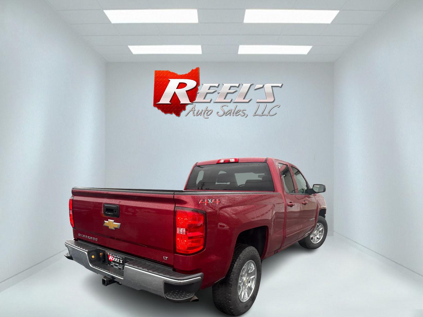 2018 Red /Black Chevrolet Silverado 1500 LT Double Cab 4WD (1GCVKREC9JZ) with an 5.3L V8 OHV 16V engine, Automatic transmission, located at 547 E. Main St., Orwell, OH, 44076, (440) 437-5893, 41.535435, -80.847855 - 2018 Chevrolet Silverado 1500 LT Double Cab 4WD – Strong V8 Power, Leather Comfort, and Serious Towing Capability! This 2018 Chevrolet Silverado 1500 LT Double Cab 4WD is a well-equipped midsize truck that’s ready for work, towing, or weekend adventures! Powered by the reliable 5.3L EcoTec3 V8 - Photo#8