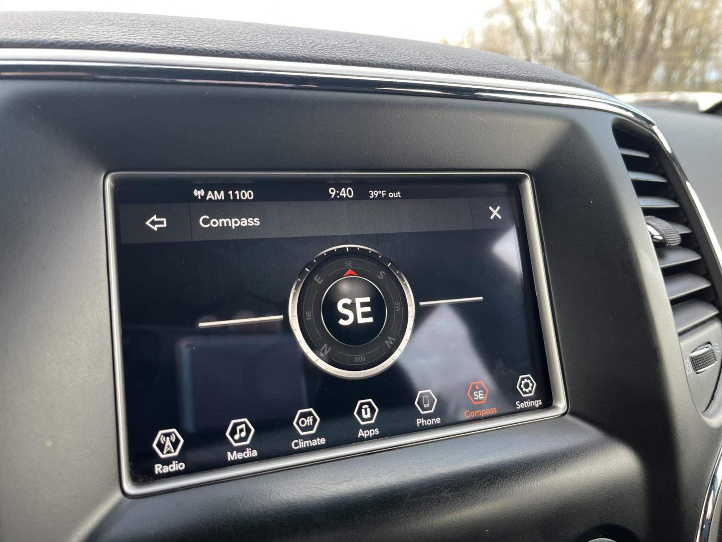 2018 Silver /Black Jeep Grand Cherokee Laredo 4WD (1C4RJFAG9JC) with an 3.6L V6 DOHC 24V engine, Automatic transmission, located at 11115 Chardon Rd. , Chardon, OH, 44024, (440) 214-9705, 41.580246, -81.241943 - 2018 Jeep Grand Cherokee Laredo E 4WD – Clean, Capable, and Well-Equipped! This 2018 Jeep Grand Cherokee Laredo E 4WD is a sharp, versatile midsize SUV that offers great value with solid capability and modern features. Powered by the smooth 3.6L Pentastar V6 engine paired with an 8-speed automati - Photo#24