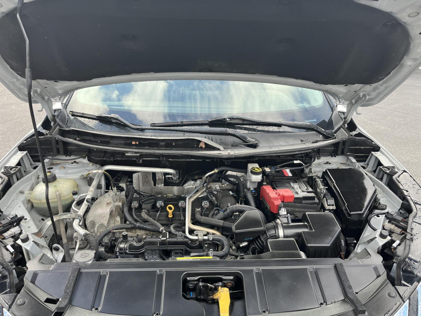 2021 Silver /Black Nissan Rogue SV AWD (5N1AT3BB7MC) with an 2.5L I4 DOHC 16V engine, Automatic transmission, located at 11115 Chardon Rd. , Chardon, OH, 44024, (440) 214-9705, 41.580246, -81.241943 - 2021 Nissan Rogue SV AWD – Efficient, Comfortable, and Loaded with Modern Safety Tech! This clean 2021 Nissan Rogue SV AWD is the perfect family crossover that’s easy to drive, great on gas, and packed with helpful features! Powered by a reliable 2.5L I4 engine paired with a smooth CVT transmis - Photo#13