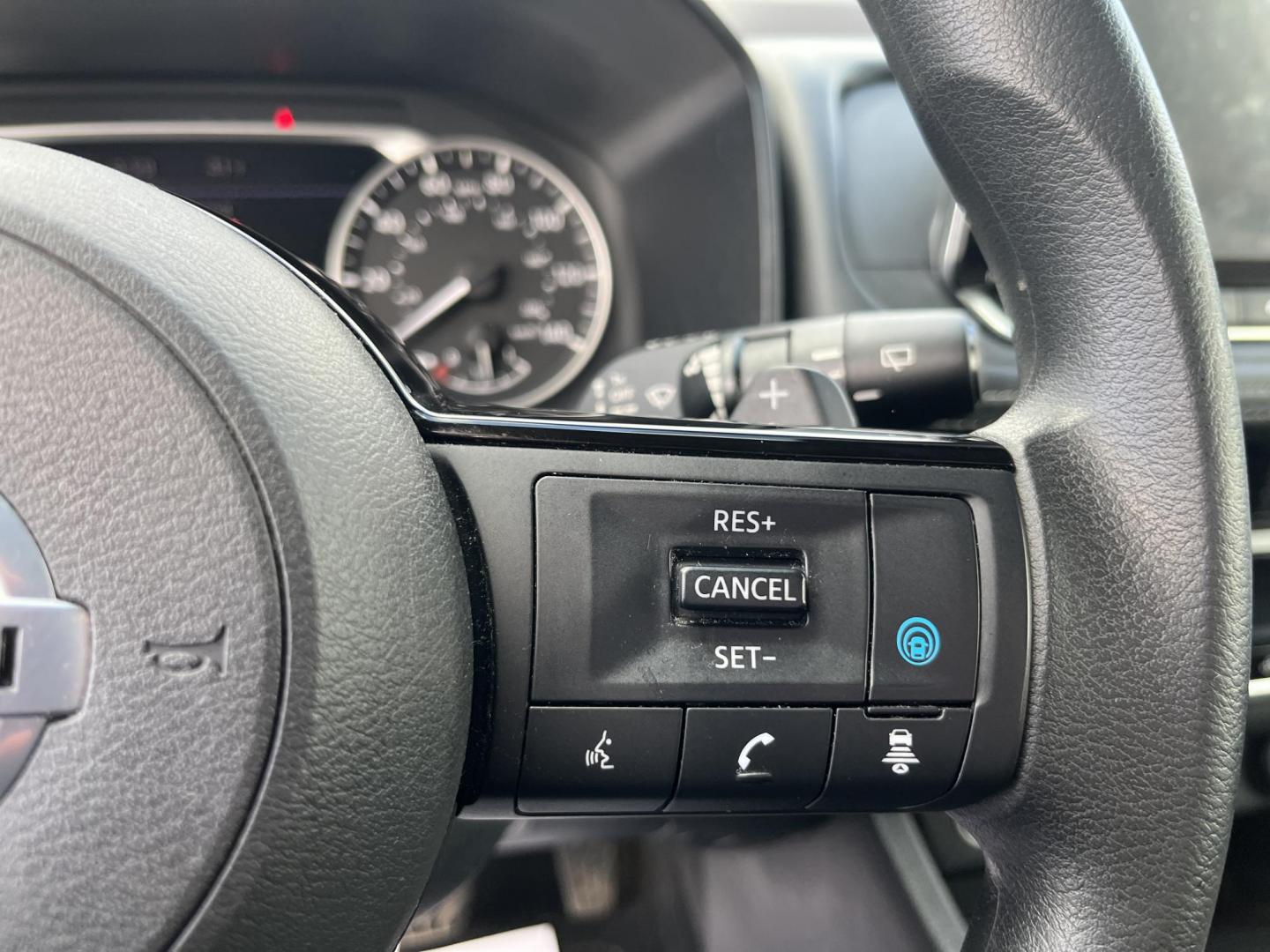 2021 Silver /Black Nissan Rogue SV AWD (5N1AT3BB7MC) with an 2.5L I4 DOHC 16V engine, Automatic transmission, located at 11115 Chardon Rd. , Chardon, OH, 44024, (440) 214-9705, 41.580246, -81.241943 - 2021 Nissan Rogue SV AWD – Efficient, Comfortable, and Loaded with Modern Safety Tech! This clean 2021 Nissan Rogue SV AWD is the perfect family crossover that’s easy to drive, great on gas, and packed with helpful features! Powered by a reliable 2.5L I4 engine paired with a smooth CVT transmis - Photo#22