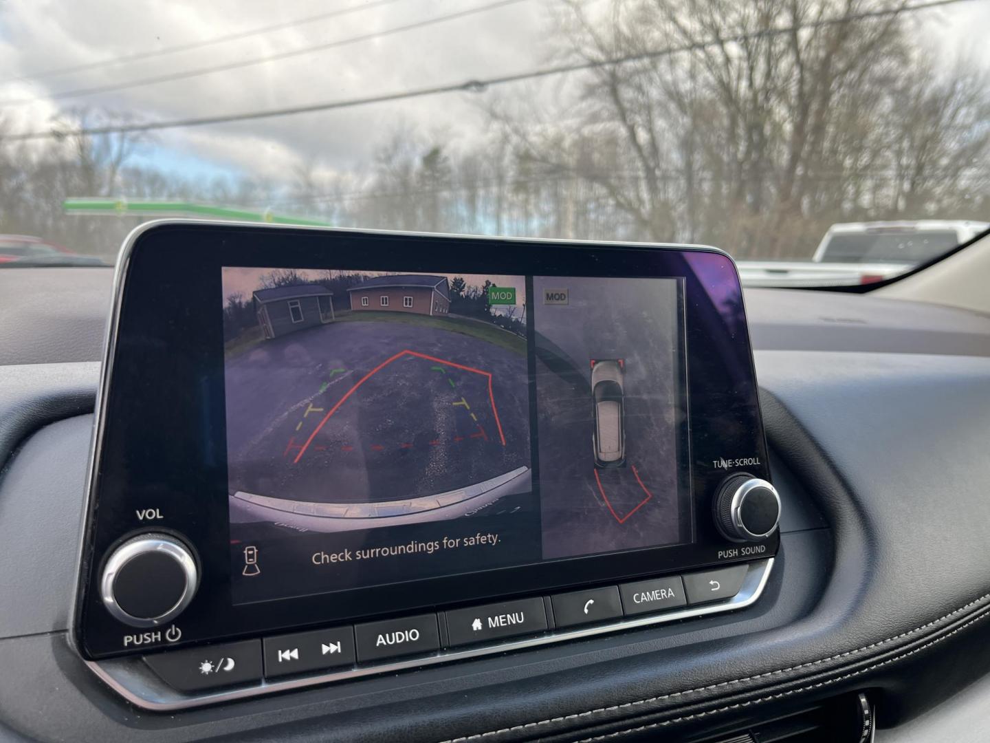 2021 Silver /Black Nissan Rogue SV AWD (5N1AT3BB7MC) with an 2.5L I4 DOHC 16V engine, Automatic transmission, located at 11115 Chardon Rd. , Chardon, OH, 44024, (440) 214-9705, 41.580246, -81.241943 - 2021 Nissan Rogue SV AWD – Efficient, Comfortable, and Loaded with Modern Safety Tech! This clean 2021 Nissan Rogue SV AWD is the perfect family crossover that’s easy to drive, great on gas, and packed with helpful features! Powered by a reliable 2.5L I4 engine paired with a smooth CVT transmis - Photo#25