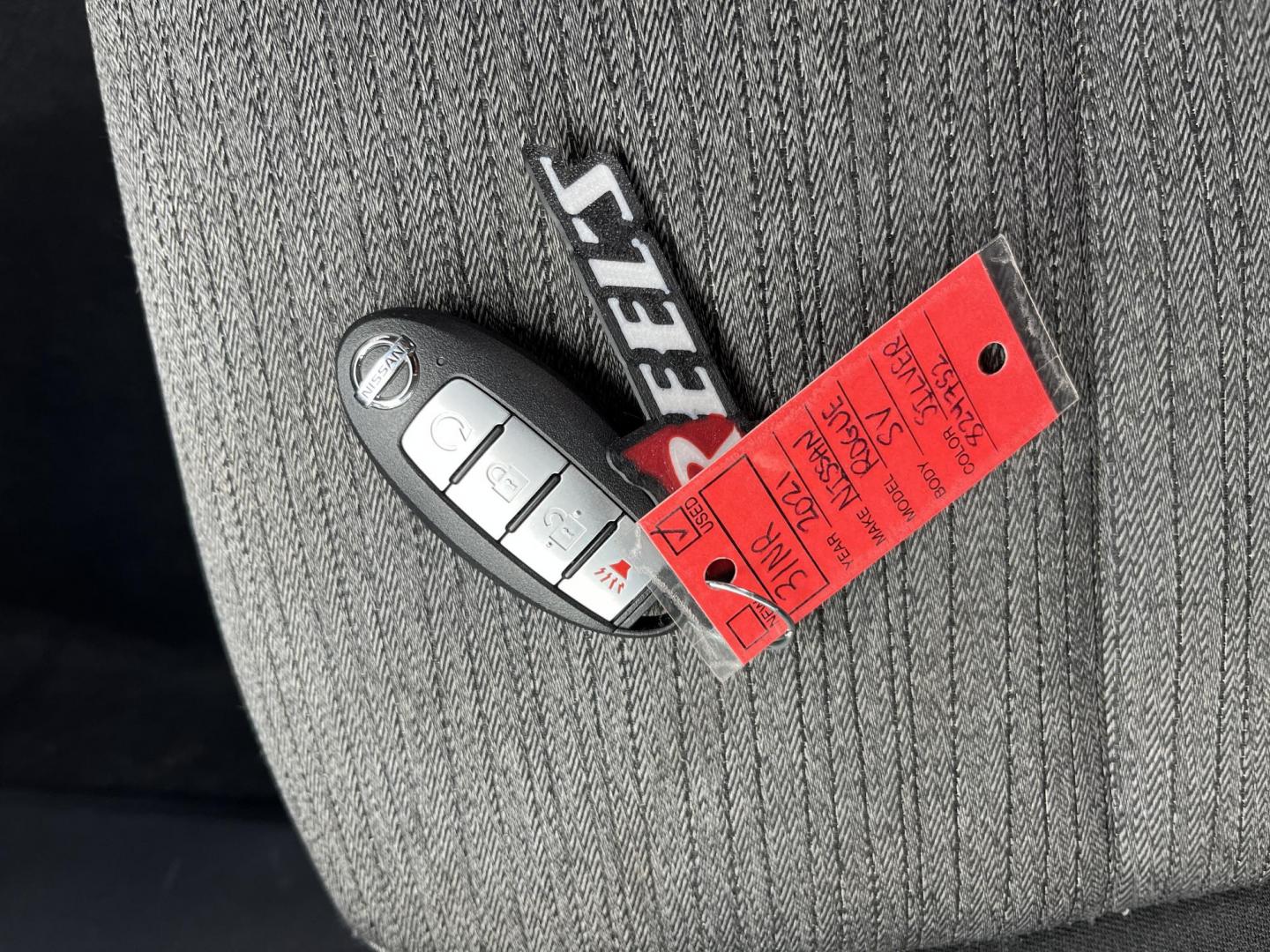 2021 Silver /Black Nissan Rogue SV AWD (5N1AT3BB7MC) with an 2.5L I4 DOHC 16V engine, Automatic transmission, located at 11115 Chardon Rd. , Chardon, OH, 44024, (440) 214-9705, 41.580246, -81.241943 - 2021 Nissan Rogue SV AWD – Efficient, Comfortable, and Loaded with Modern Safety Tech! This clean 2021 Nissan Rogue SV AWD is the perfect family crossover that’s easy to drive, great on gas, and packed with helpful features! Powered by a reliable 2.5L I4 engine paired with a smooth CVT transmis - Photo#37