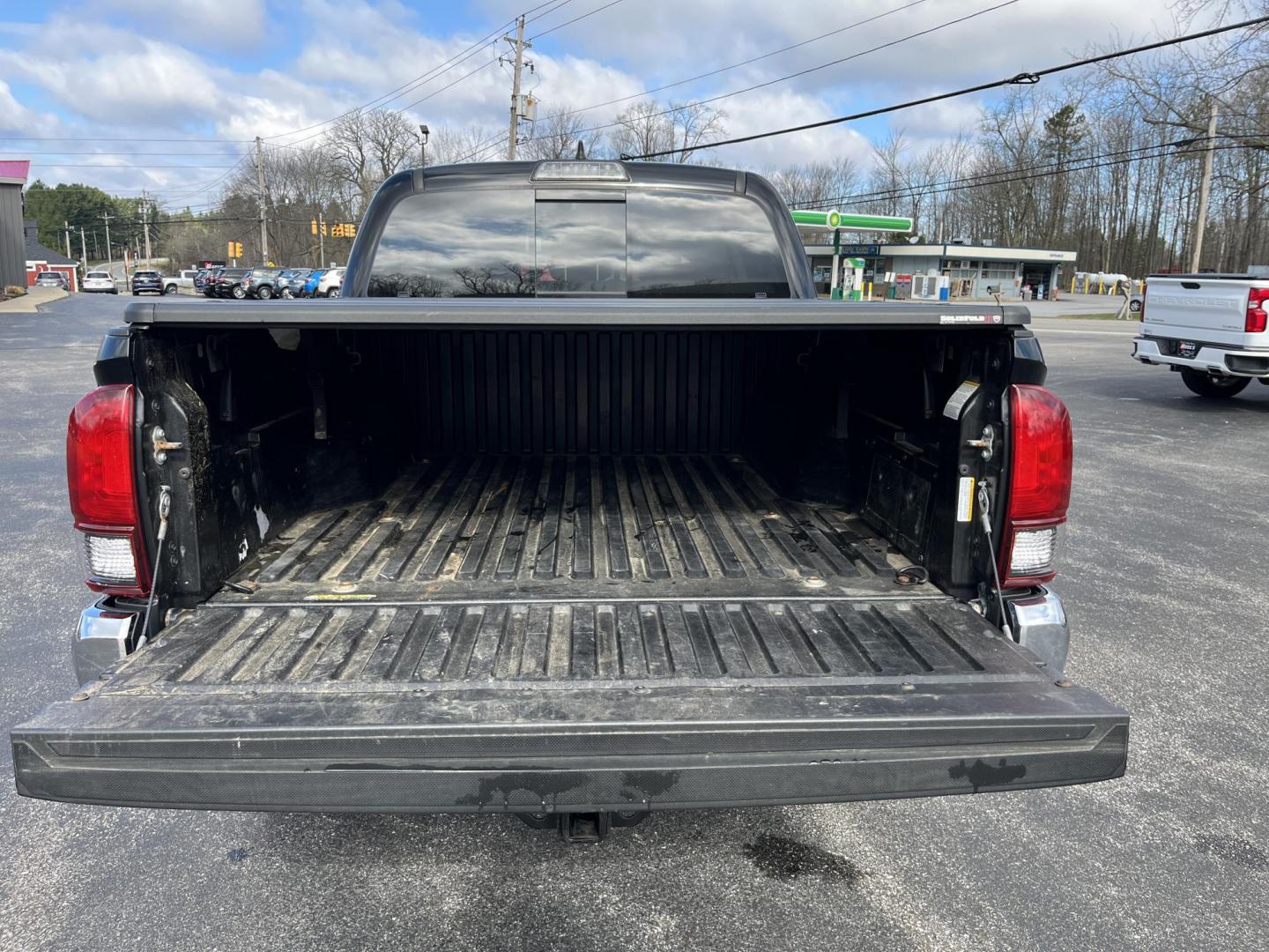 2019 Black /Black Toyota Tacoma SR5 Double Cab Short Bed V6 6AT 4WD (3TMCZ5AN5KM) with an 3.6L V6 DOHC 24V engine, Automatic transmission, located at 11115 Chardon Rd. , Chardon, OH, 44024, (440) 214-9705, 41.580246, -81.241943 - 2019 Toyota Tacoma SR5 Crew Cab 4WD – Rugged, Reliable, and Loaded with Toyota Safety Sense! This 2019 Toyota Tacoma SR5 Crew Cab 4WD is a clean, capable midsize truck that’s built to last and ready for work or weekend adventures! Powered by the strong 3.5L D-4S V6 engine paired with a smooth 6 - Photo#14
