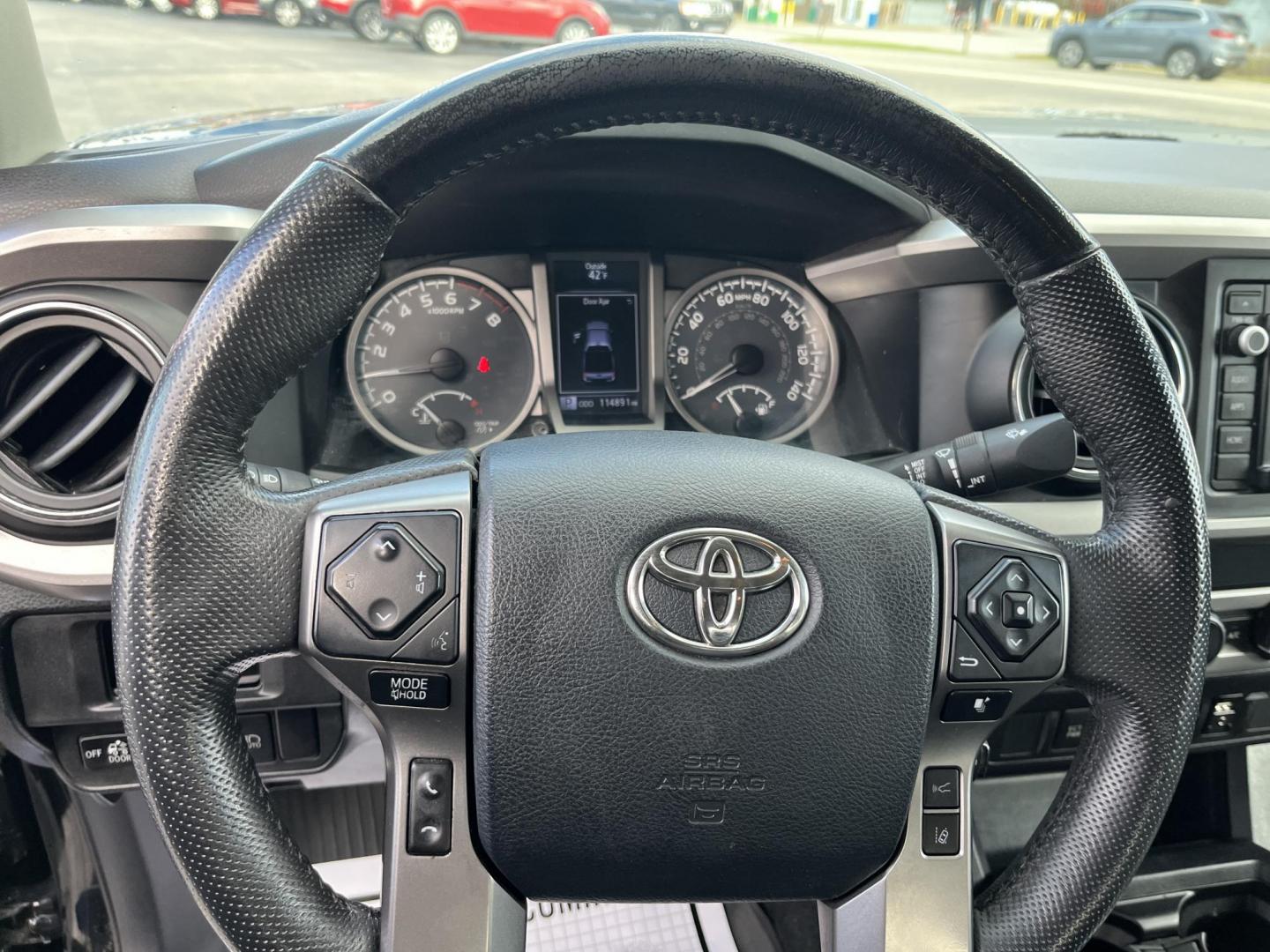 2019 Black /Black Toyota Tacoma SR5 Double Cab Short Bed V6 6AT 4WD (3TMCZ5AN5KM) with an 3.6L V6 DOHC 24V engine, Automatic transmission, located at 11115 Chardon Rd. , Chardon, OH, 44024, (440) 214-9705, 41.580246, -81.241943 - 2019 Toyota Tacoma SR5 Crew Cab 4WD – Rugged, Reliable, and Loaded with Toyota Safety Sense! This 2019 Toyota Tacoma SR5 Crew Cab 4WD is a clean, capable midsize truck that’s built to last and ready for work or weekend adventures! Powered by the strong 3.5L D-4S V6 engine paired with a smooth 6 - Photo#18