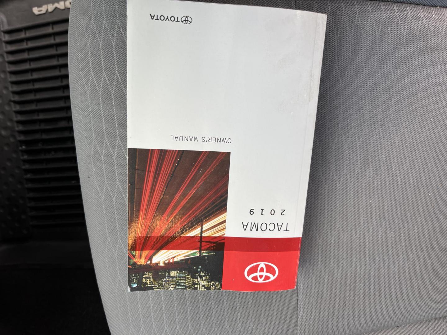 2019 Black /Black Toyota Tacoma SR5 Double Cab Short Bed V6 6AT 4WD (3TMCZ5AN5KM) with an 3.6L V6 DOHC 24V engine, Automatic transmission, located at 11115 Chardon Rd. , Chardon, OH, 44024, (440) 214-9705, 41.580246, -81.241943 - 2019 Toyota Tacoma SR5 Crew Cab 4WD – Rugged, Reliable, and Loaded with Toyota Safety Sense! This 2019 Toyota Tacoma SR5 Crew Cab 4WD is a clean, capable midsize truck that’s built to last and ready for work or weekend adventures! Powered by the strong 3.5L D-4S V6 engine paired with a smooth 6 - Photo#32