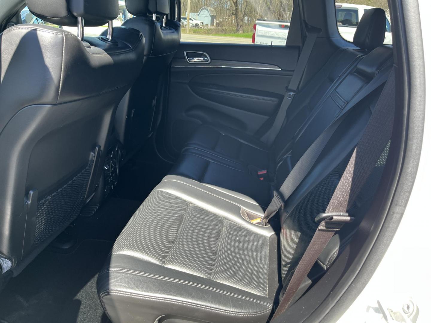 2019 White /Black Jeep Grand Cherokee Limited 4WD (1C4RJFBG8KC) with an 3.6L V6 DOHC 24V engine, Automatic transmission, located at 11115 Chardon Rd. , Chardon, OH, 44024, (440) 214-9705, 41.580246, -81.241943 - 2019 Jeep Grand Cherokee Limited 4WD – Premium Luxury SUV with Leather, Alpine Sound, and All-Weather Capability! This sharp 2019 Jeep Grand Cherokee Limited 4WD is the perfect blend of upscale comfort, modern tech, and confident capability! Powered by the smooth 3.6L Pentastar V6 engine paired w - Photo#34