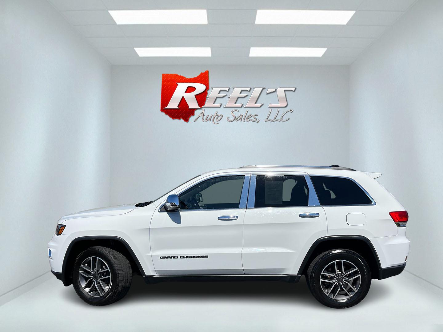 2019 White /Black Jeep Grand Cherokee Limited 4WD (1C4RJFBG8KC) with an 3.6L V6 DOHC 24V engine, Automatic transmission, located at 11115 Chardon Rd. , Chardon, OH, 44024, (440) 214-9705, 41.580246, -81.241943 - 2019 Jeep Grand Cherokee Limited 4WD – Premium Luxury SUV with Leather, Alpine Sound, and All-Weather Capability! This sharp 2019 Jeep Grand Cherokee Limited 4WD is the perfect blend of upscale comfort, modern tech, and confident capability! Powered by the smooth 3.6L Pentastar V6 engine paired w - Photo#11