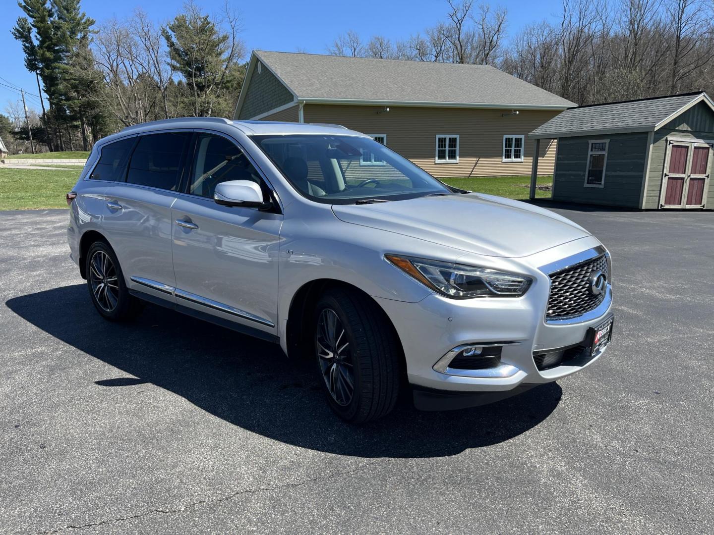 2019 Silver /Black Infiniti QX60 LUXE AWD (5N1DL0MM9KC) with an 3.5L V6 DOHC 24V engine, Automatic transmission, located at 547 E. Main St., Orwell, OH, 44076, (440) 437-5893, 41.535435, -80.847855 - 2019 Infiniti QX60 Luxe AWD – Premium 3-Row Luxury SUV with BOSE Sound, 360 Camera, and All-Weather Capability! This beautiful 2019 Infiniti QX60 Luxe AWD is the perfect upscale family hauler that offers refinement, space for seven, and confident all-weather performance. Powered by a smooth 3.5L - Photo#2
